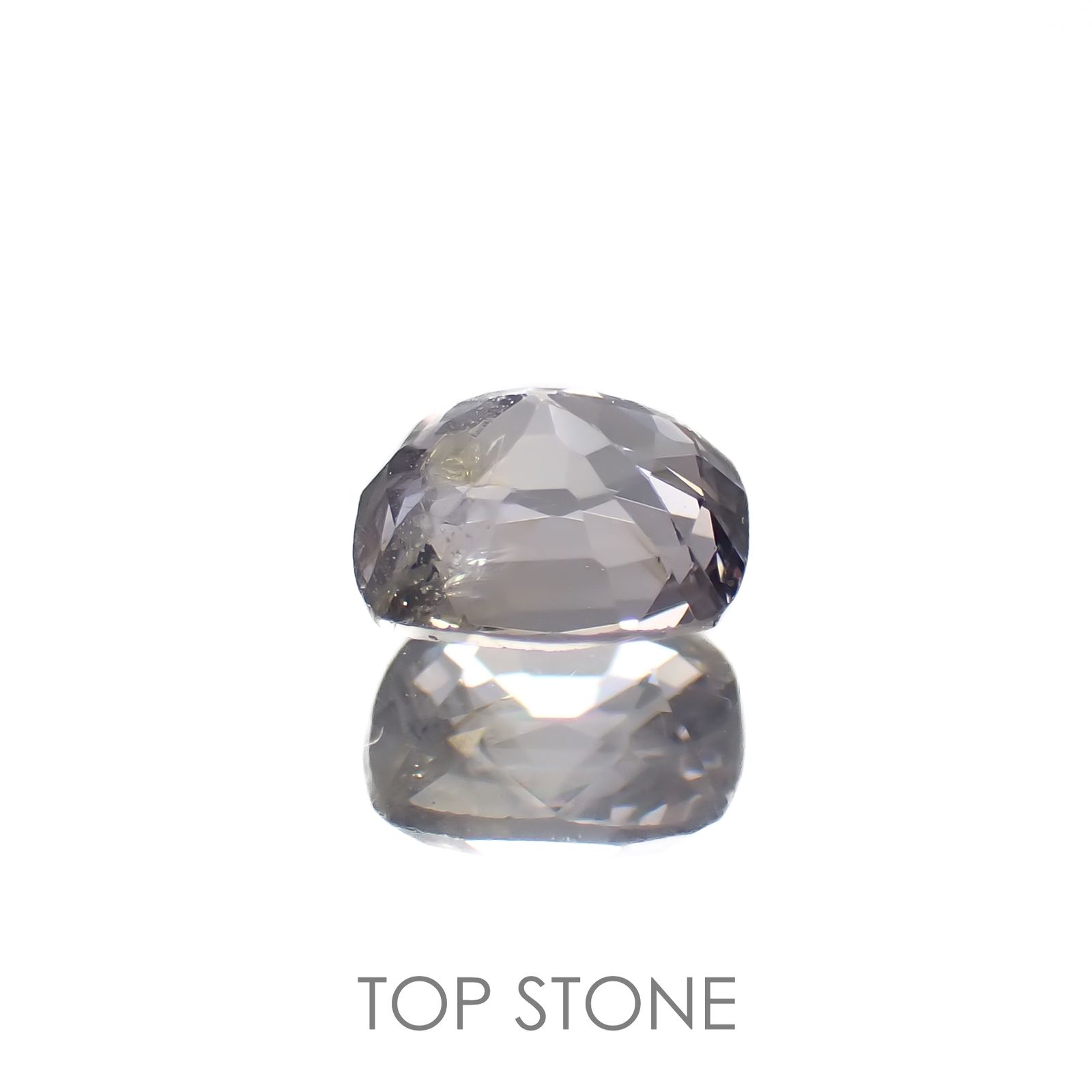 グレースピネル(宝石名スピネル)ビルマ/マダガスカル産 0.77ct 識別済[220817560]5.7x5.1mm前後
