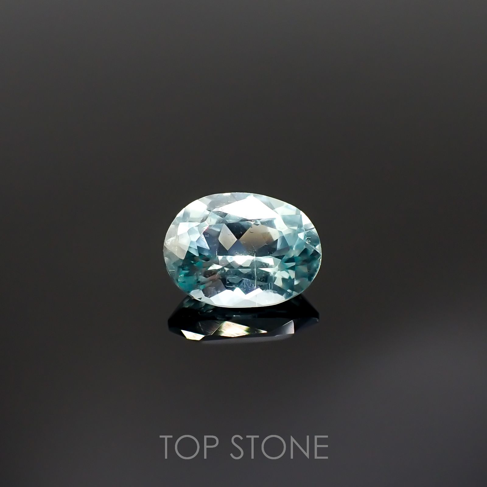 シーフォームカイヤナイト(宝石名カイヤナイト)タンザニア産 1.50ct 識別済[220616277]8.1x6.1mm前後