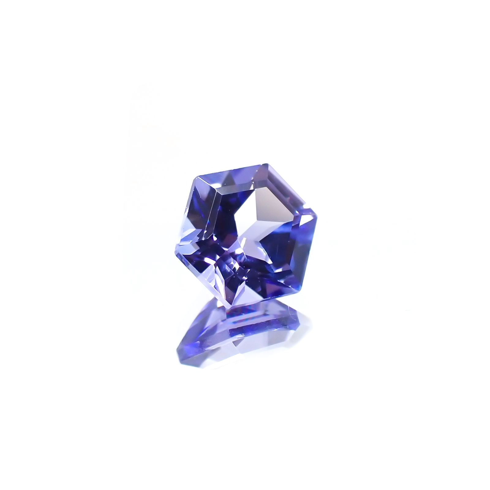 ◇ヘキサゴンカット◇タンザナイトSA(宝石名タンザナイト) タンザニア産 0.35ct 識別済[210610996]4.2×4.2mm前後