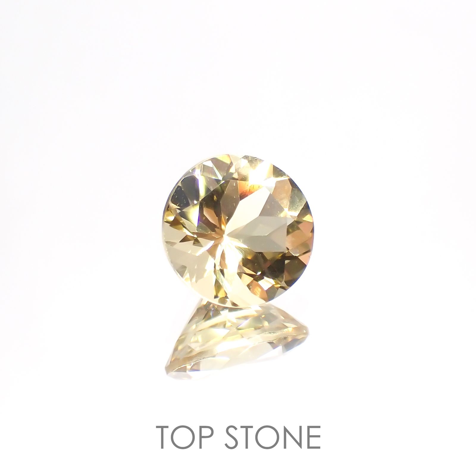 イエローベリル(宝石名イエロー・ベリル)ブラジル産 1.06ct 識別済[211113649]7.1x7mm前後
