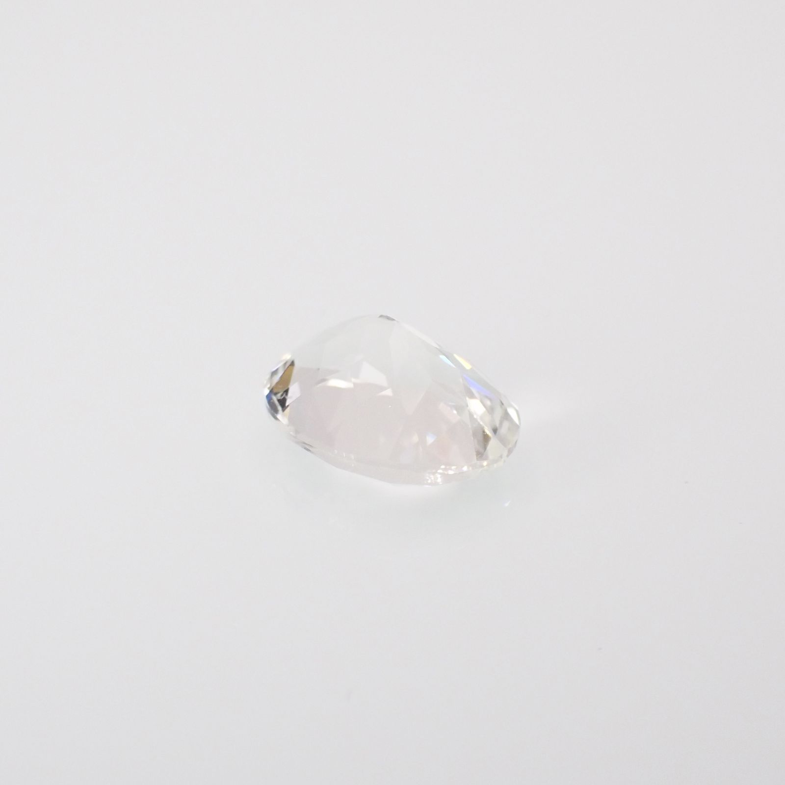 含バリウム・サニディン(宝石名サニディン)ドイツ産 1.95ct 識別済[231224975]9.5x7.5mm前後