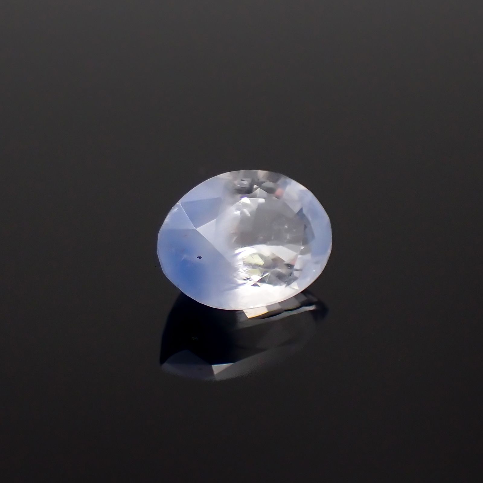 デュモルチェライトインクォーツ ブラジル産 2.45ct[231023585]10.4x7.6mm前後
