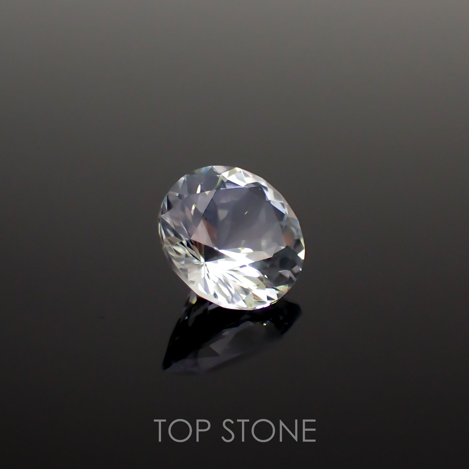 ブルートパーズ スリランカ産 3.81ct[221018563]9.8x9.7mm前後