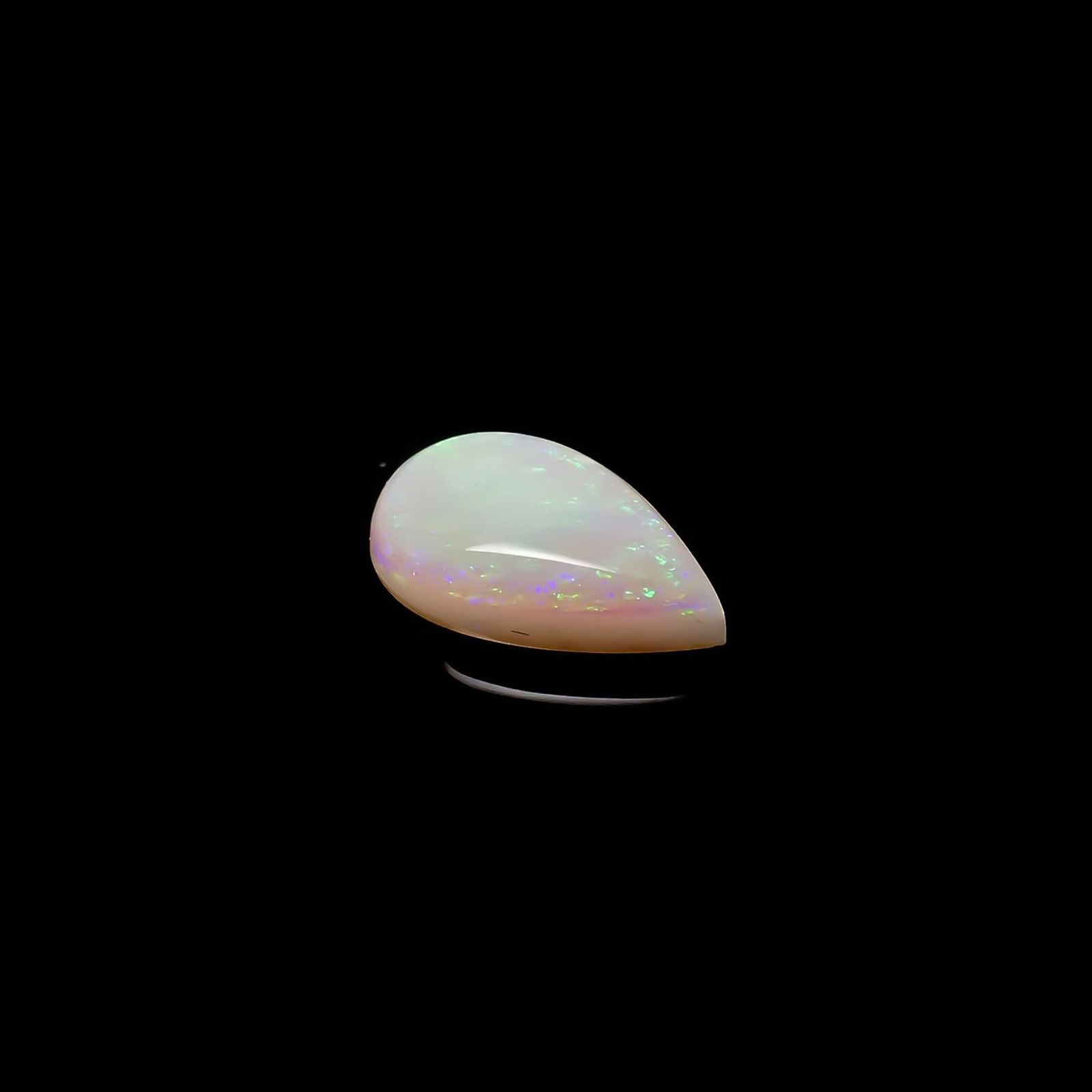 オパール オーストラリア産 0.75ct / 9x6.1mm前後 [240125287]