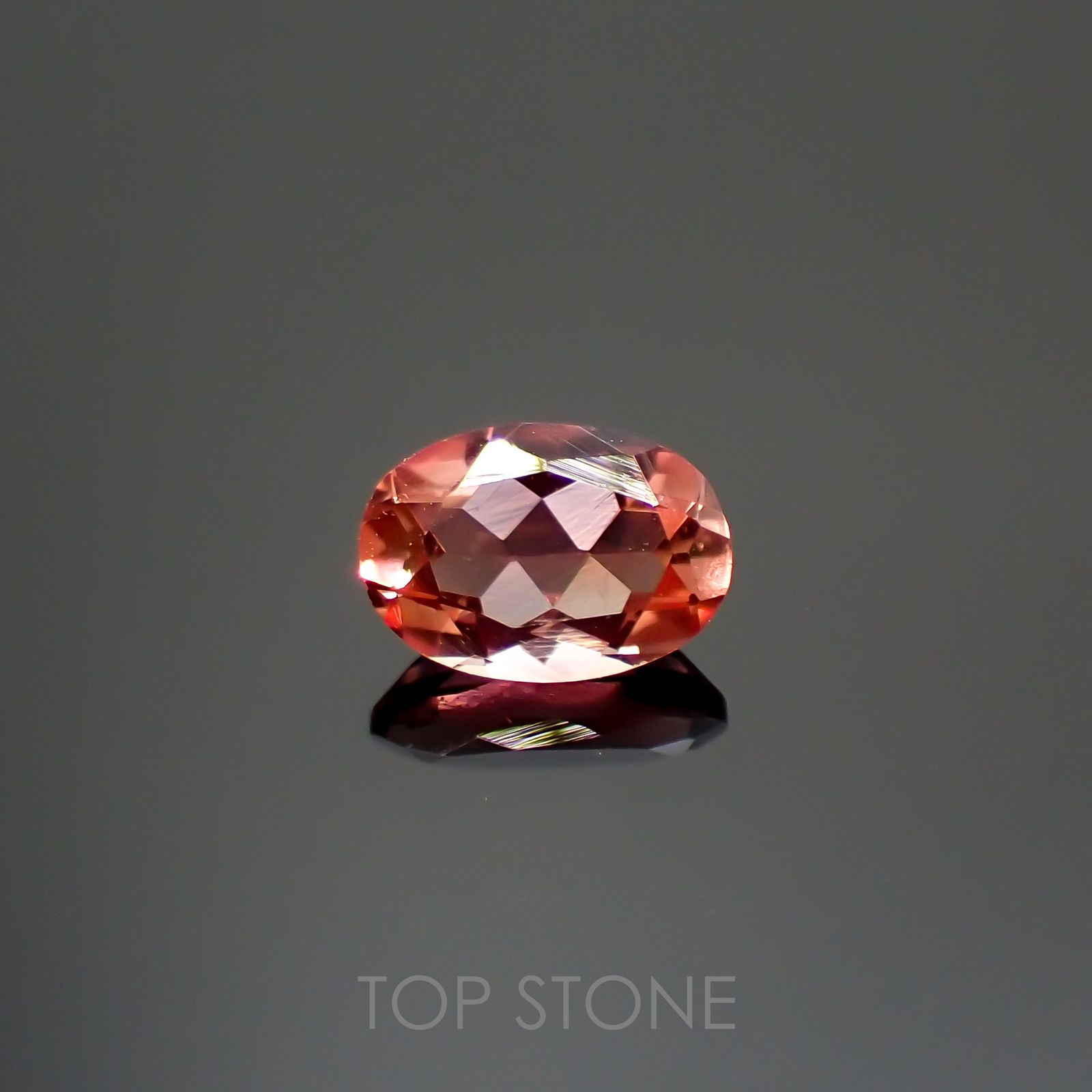 アンデシン(宝石名アンデシン)チベット産 0.59ct 識別済[220115259]6.6x4.6mm前後