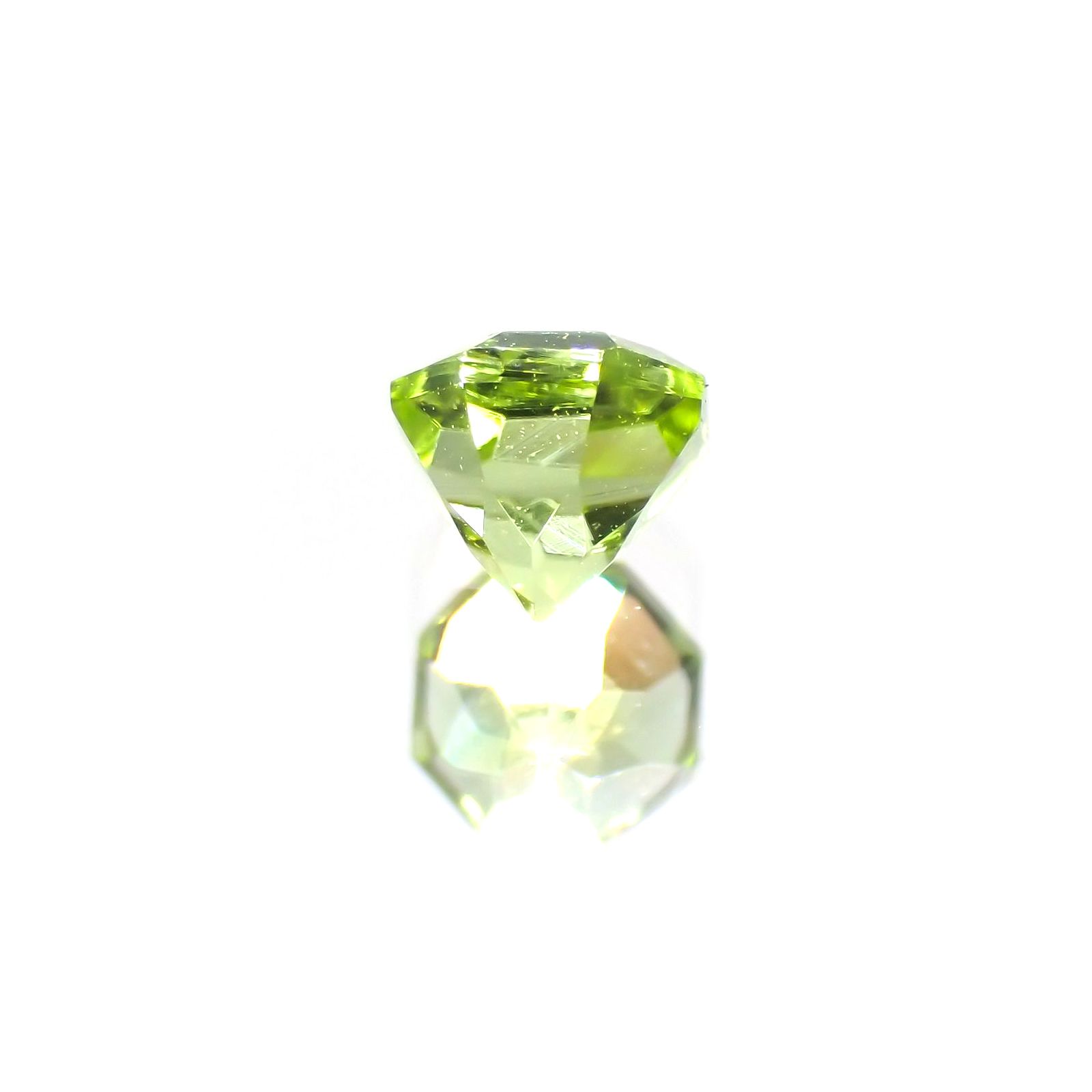 ◇オクタゴンカット◇ペリドット(宝石名ペリドット) パキスタン産 0.41ct 識別済[250913108]4.1×4mm前後