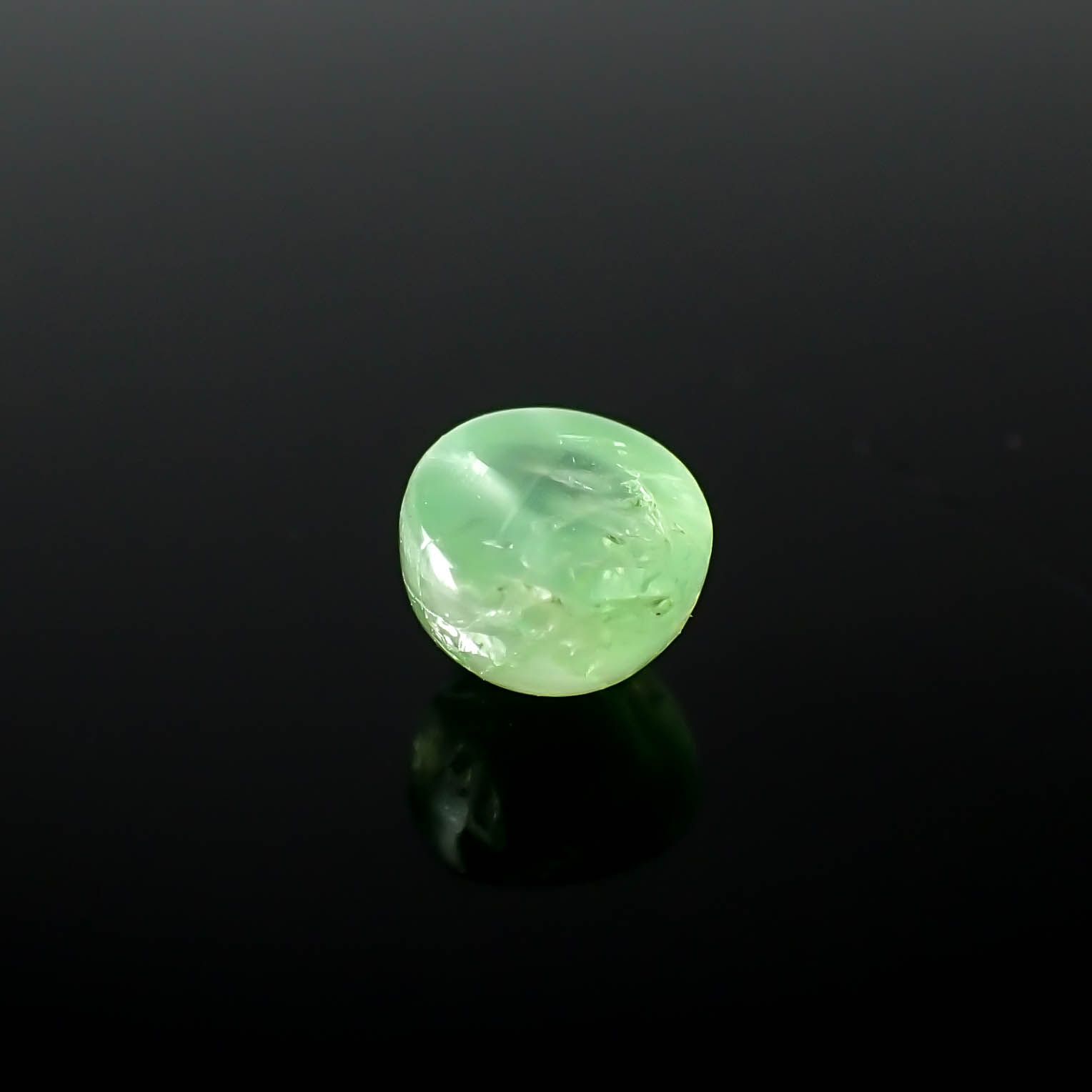 バナジウムコーネルピンキャッツアイ(宝石名コーネルピン)タンザニア産 0.91ct 識別済[240125868]5.1x5.1mm前後
