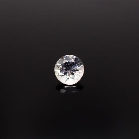 アクロアイト ナイジェリア産 0.25ct / 4x4mm前後 [251231355]