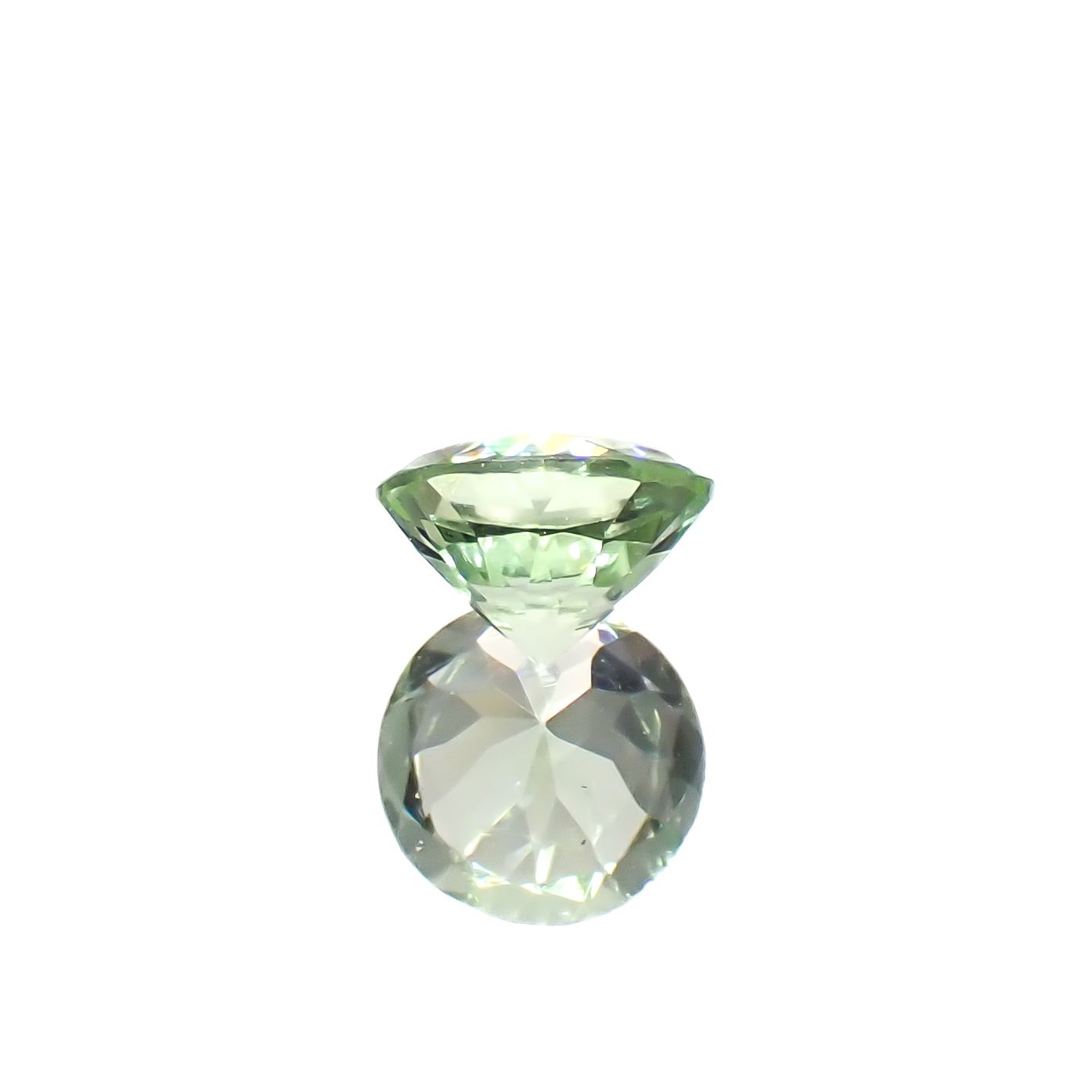 ミントペリドット パキスタン/ノルウェー産 0.62ct[240728559]5.5x5.5mm前後 | TOP STONE(トップストーン)