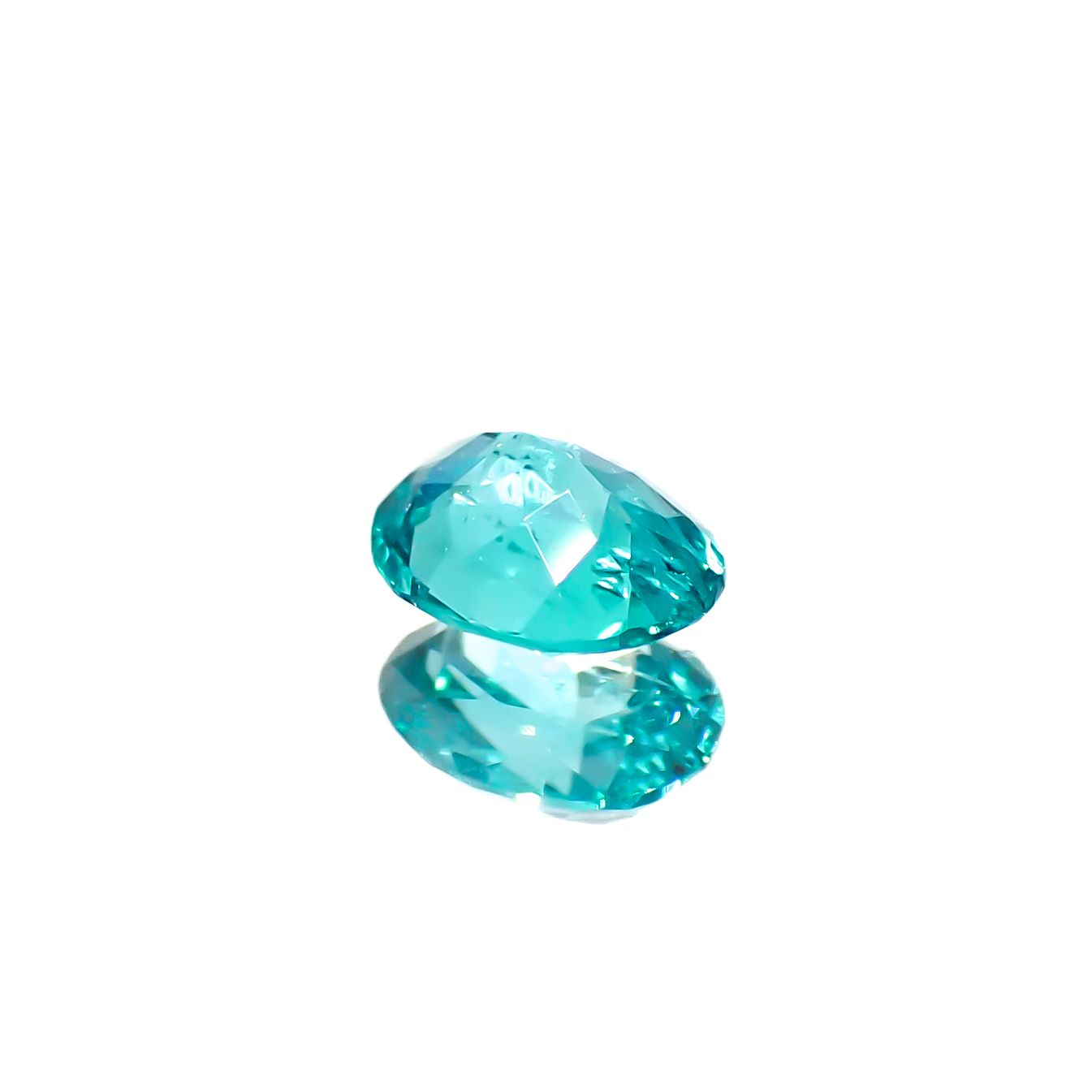 パライバトルマリン ブラジル・パライバ州バターリャ鉱山産 0.23ct[240928737]4.5x3.6mm前後