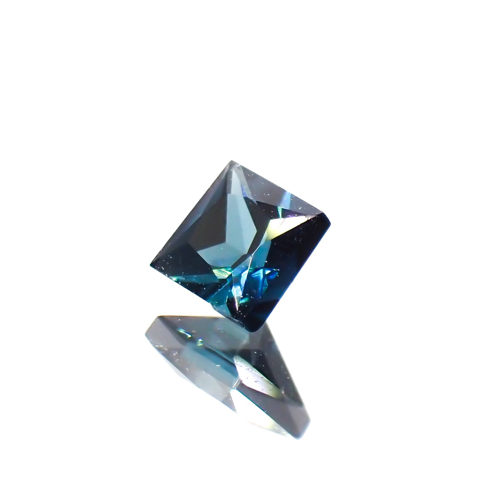 ◇プリンセスカット◇インディゴライト ブラジル産 0.19ct[230923521]3.1x3mm前後