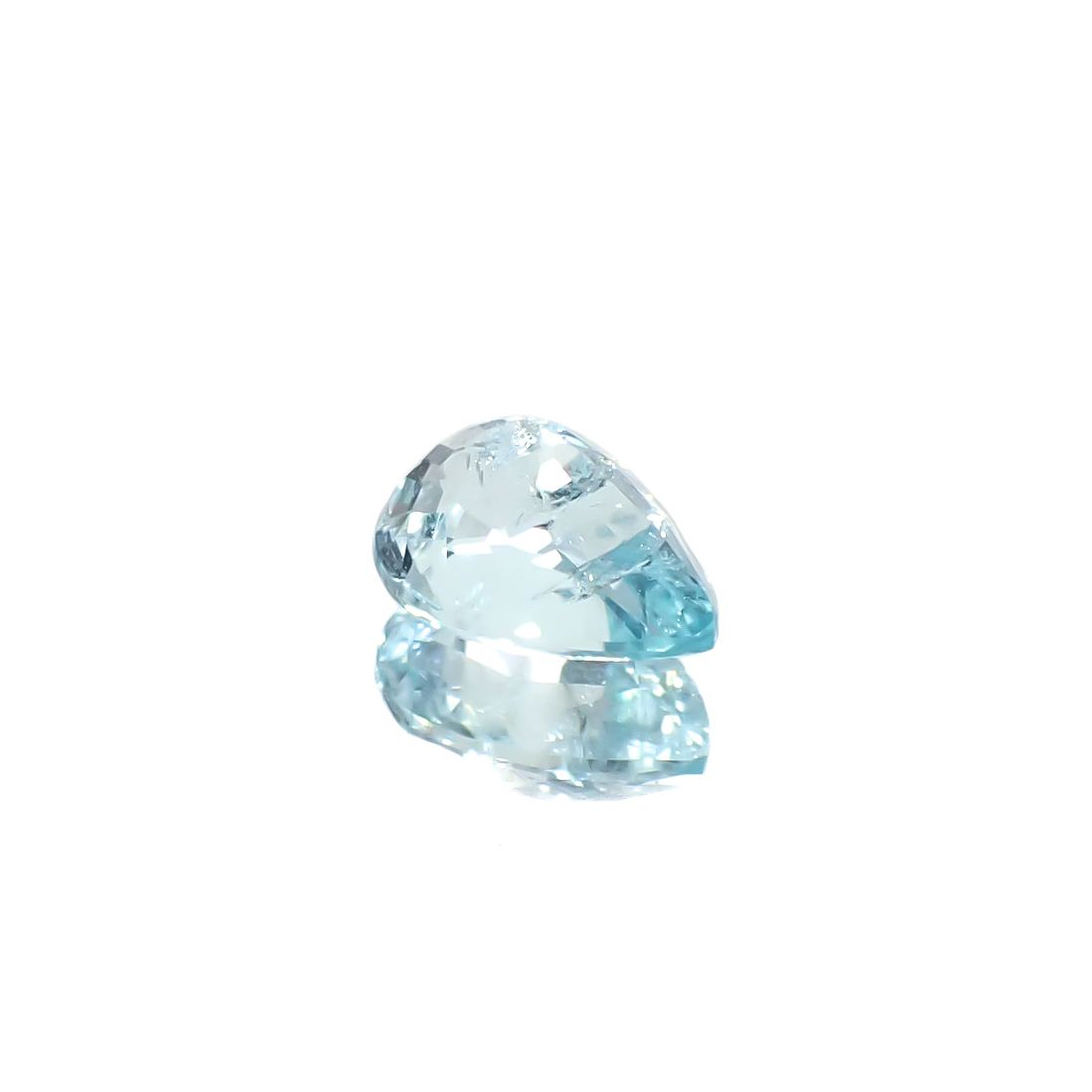 パライバトルマリン モザンビーク産 0.68ct[240928773]6.5x4.7mm前後