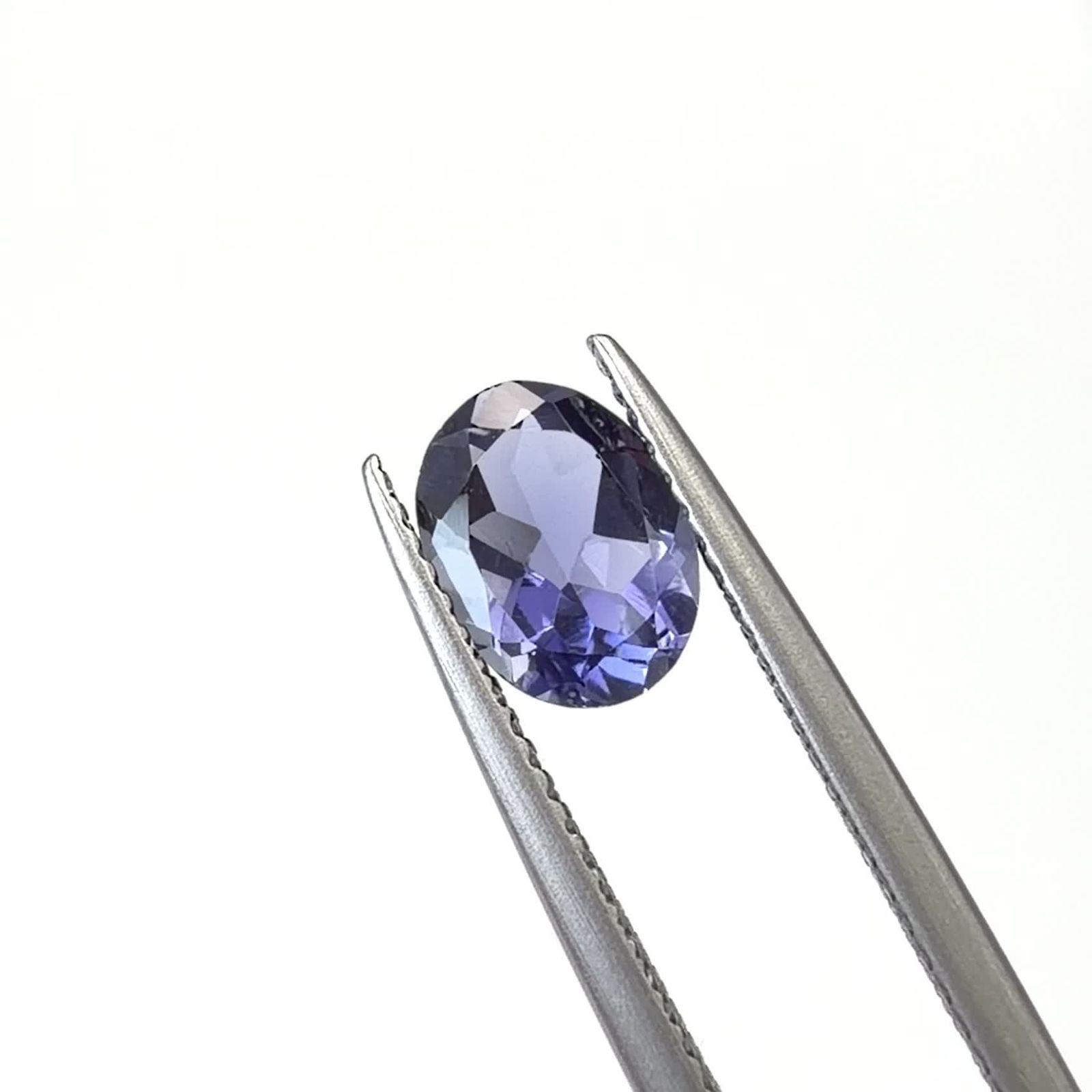 アイオライト タンザニア産 1.01ct / 8.2x6.1mm前後 [260231747] | TOP