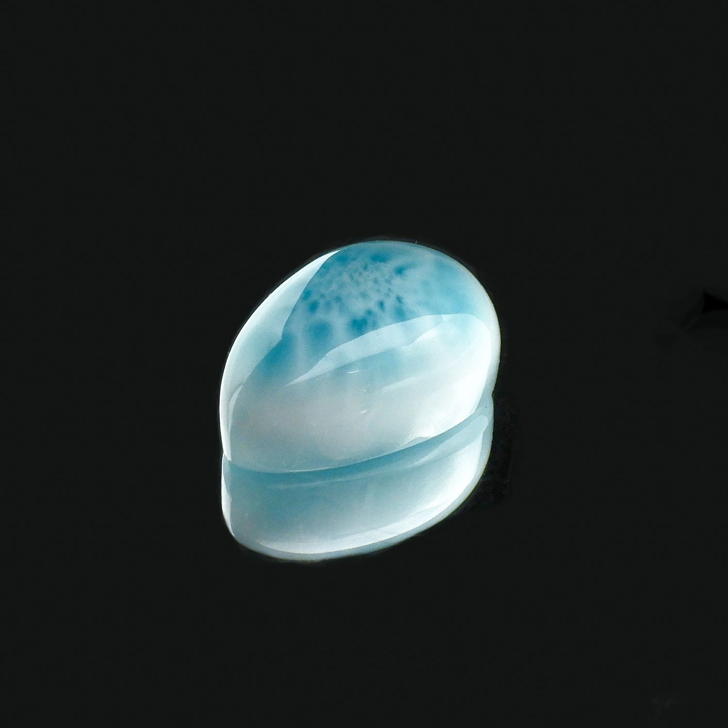 ラリマー(宝石名ブルー・ペクトライト) ドミニカ共和国産 29.84ct 識別済[210712098]22.9×15.6mm前後