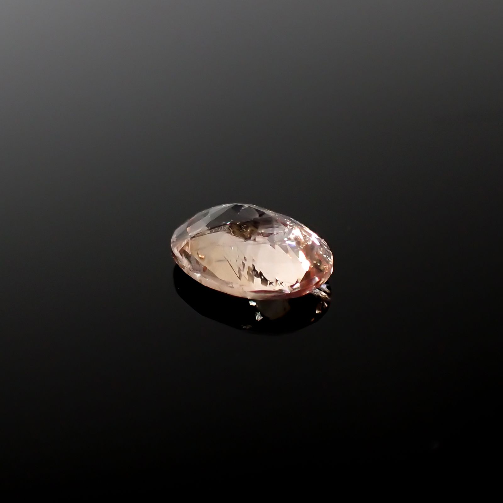 マグネシオアキシナイト フルオレッセンス(宝石名マンガン/マグネシオ・アキシナイト)タンザニア産 1.143ct ソ付(日独)[240327013]7.99x6.11mm前後