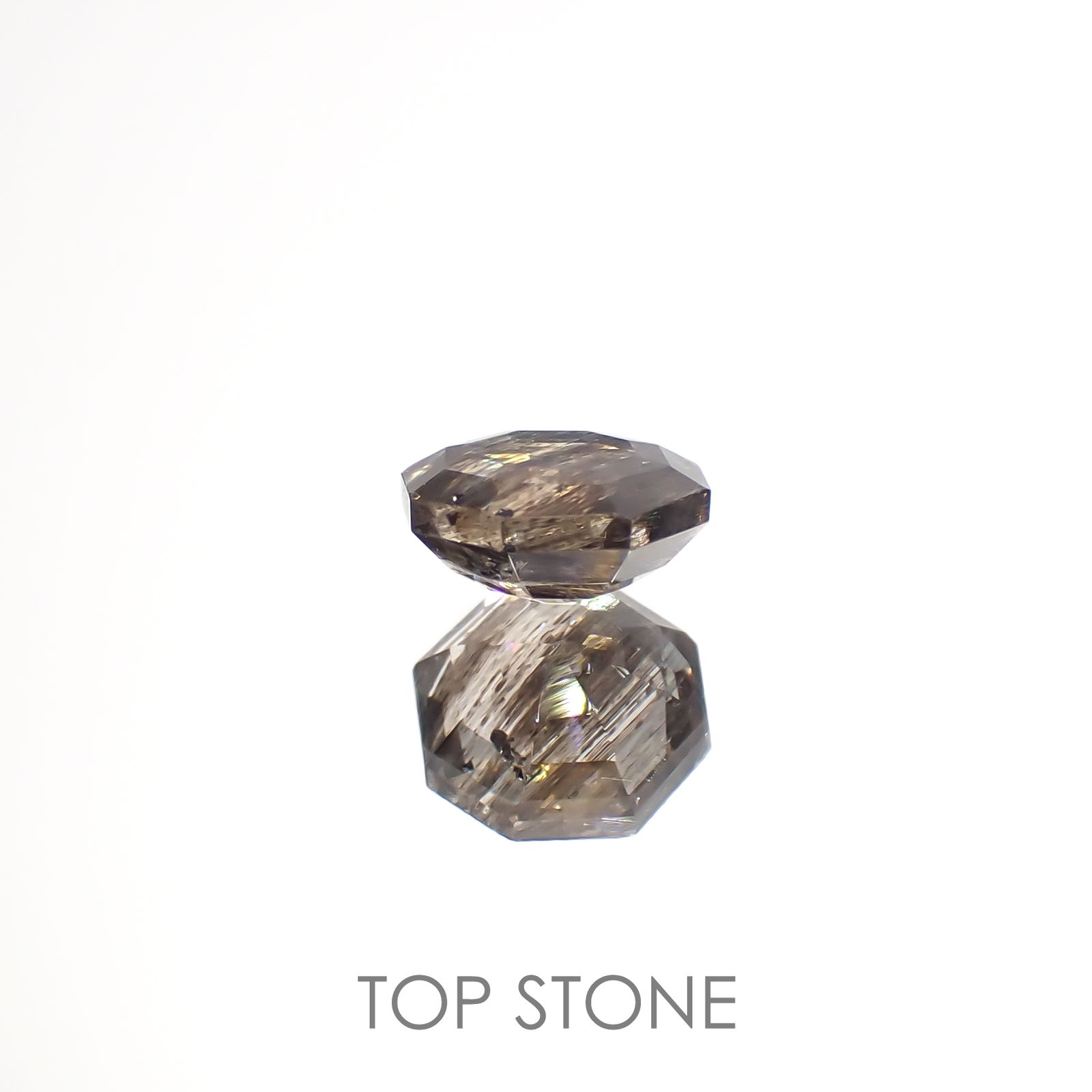 ◇オクタゴンカット◇レインボースキャポライト ブラジル産 0.77ct[220817520]6x5.9mm前後