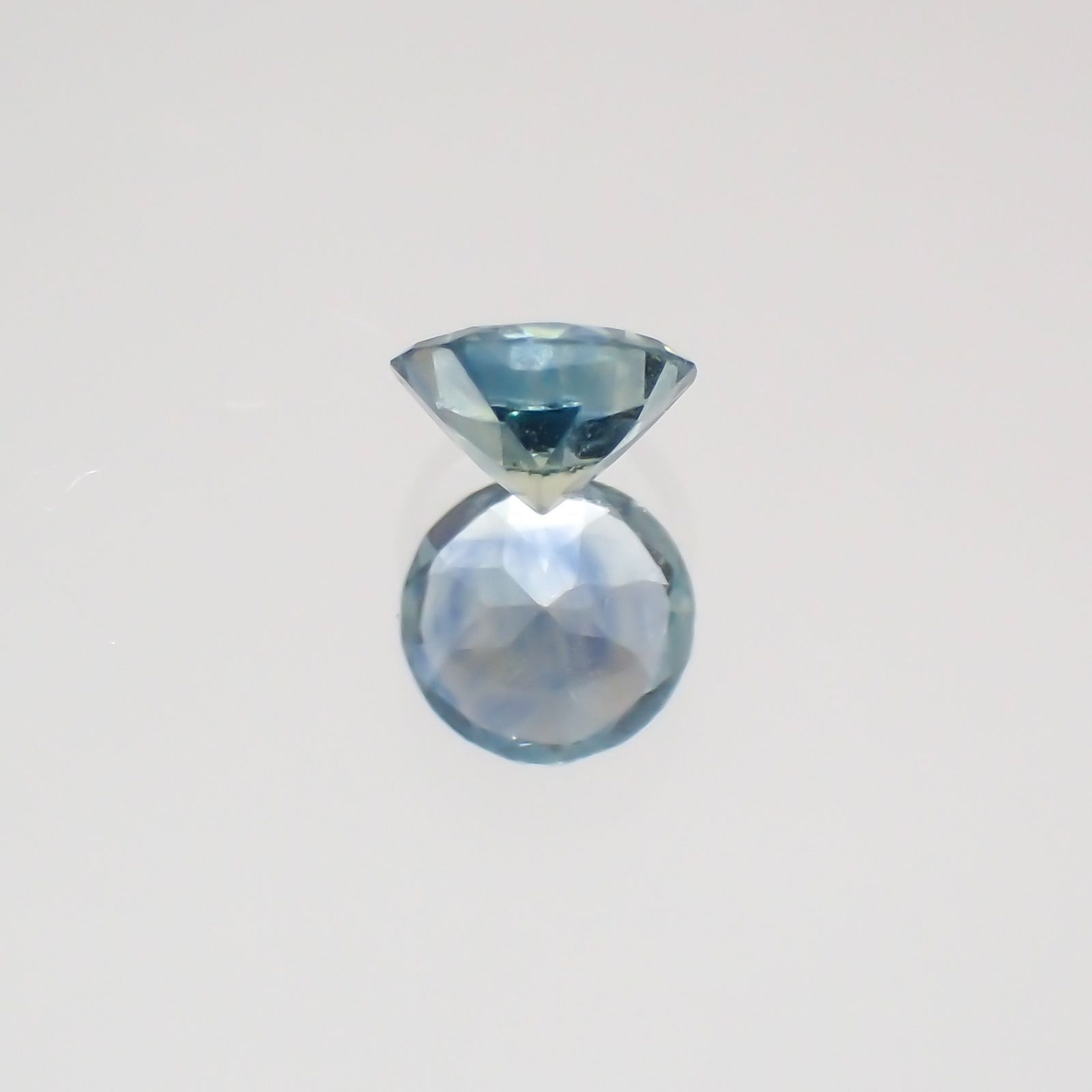 モンタナサファイア アメリカ産 ルース 0.15ct[21029908]3.3×3.3mm前後
