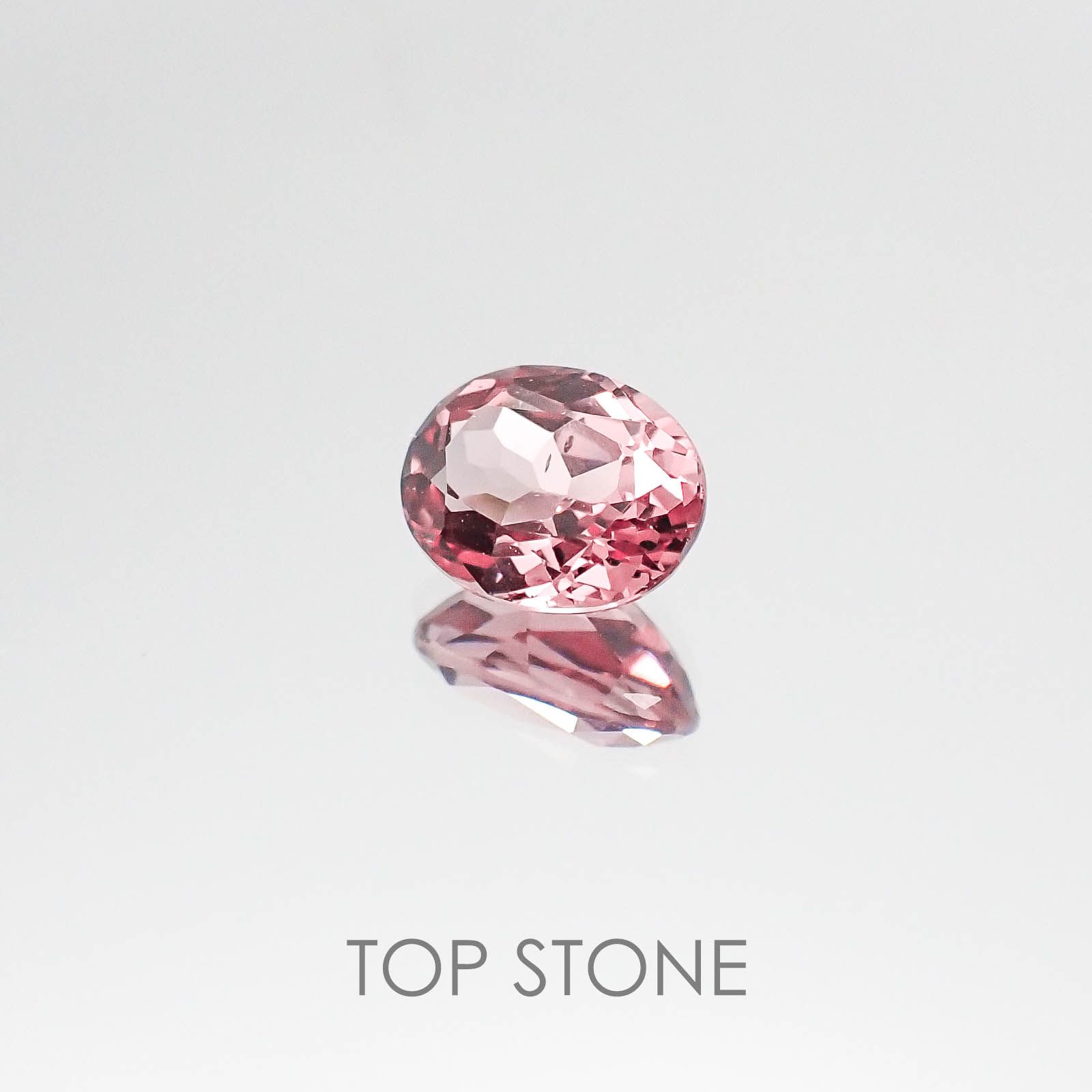 カラーチェンジマラヤガーネット タンザニア産 ルース 1.43ct[20074276]7.6×6mm前後