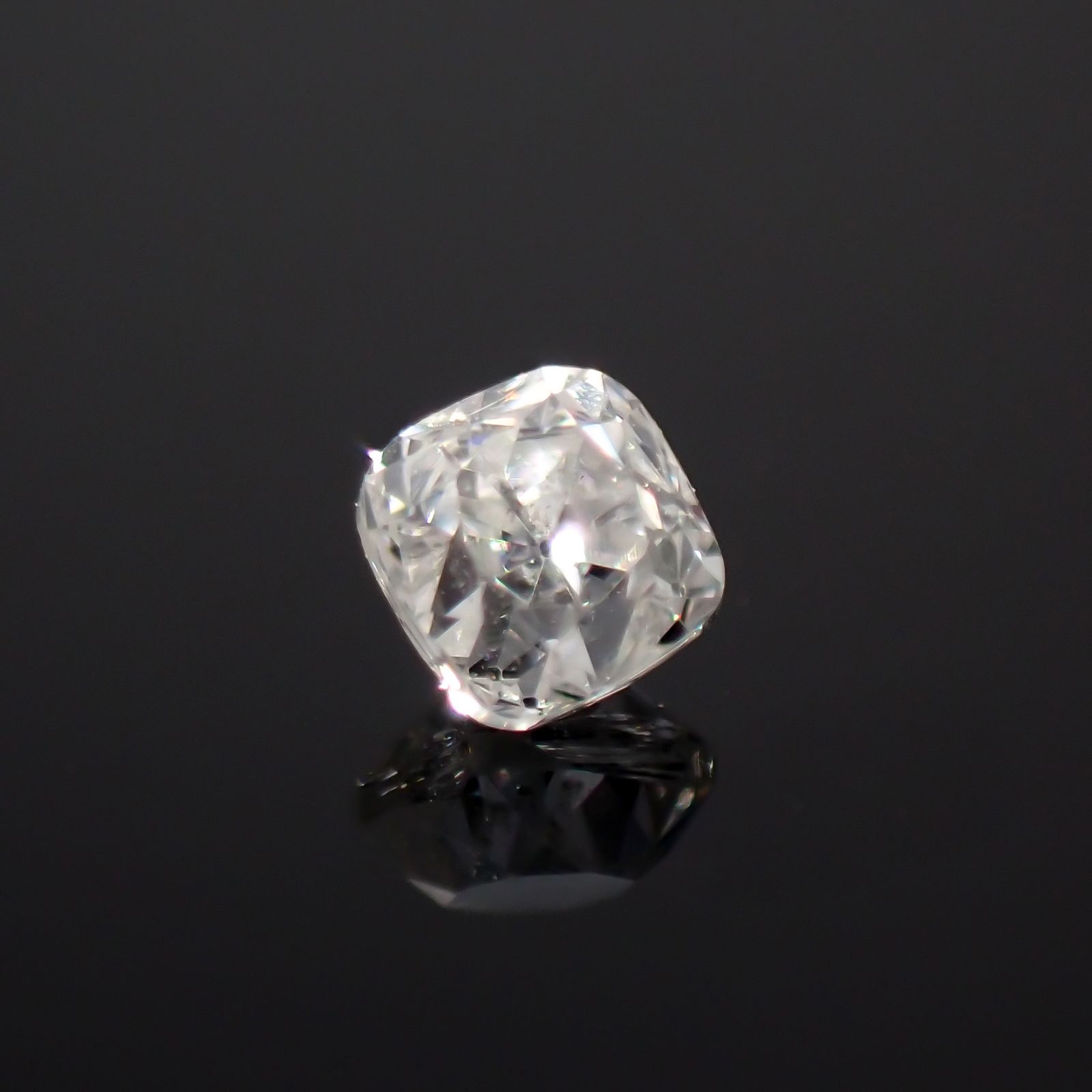 ◇オールドマインカット◇ダイヤモンド I1-SI2/F 0.060ct[231023624]3.4x2.3mm前後