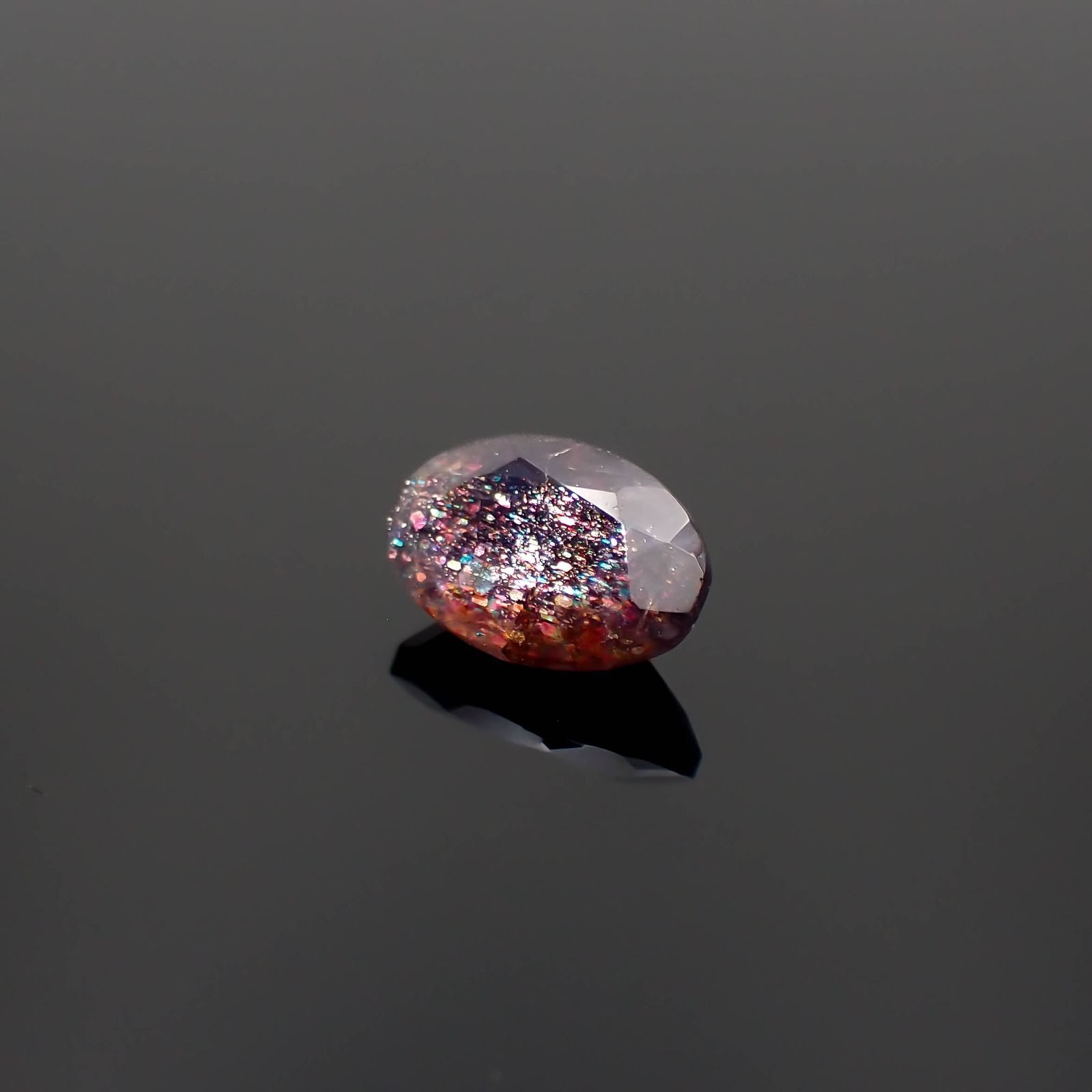 ブラッドショットアイオライト インド産 2.81ct[230522099]11.7x7.7mm前後