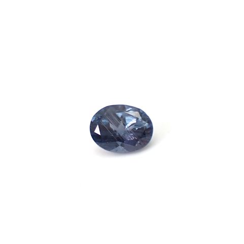 ベキリーブルーガーネット（カラーチェンジガーネット アレキタイプ） マダガスカル・ベキリー産 0.42ct / 5.1x3.9mm前後 [251231507]