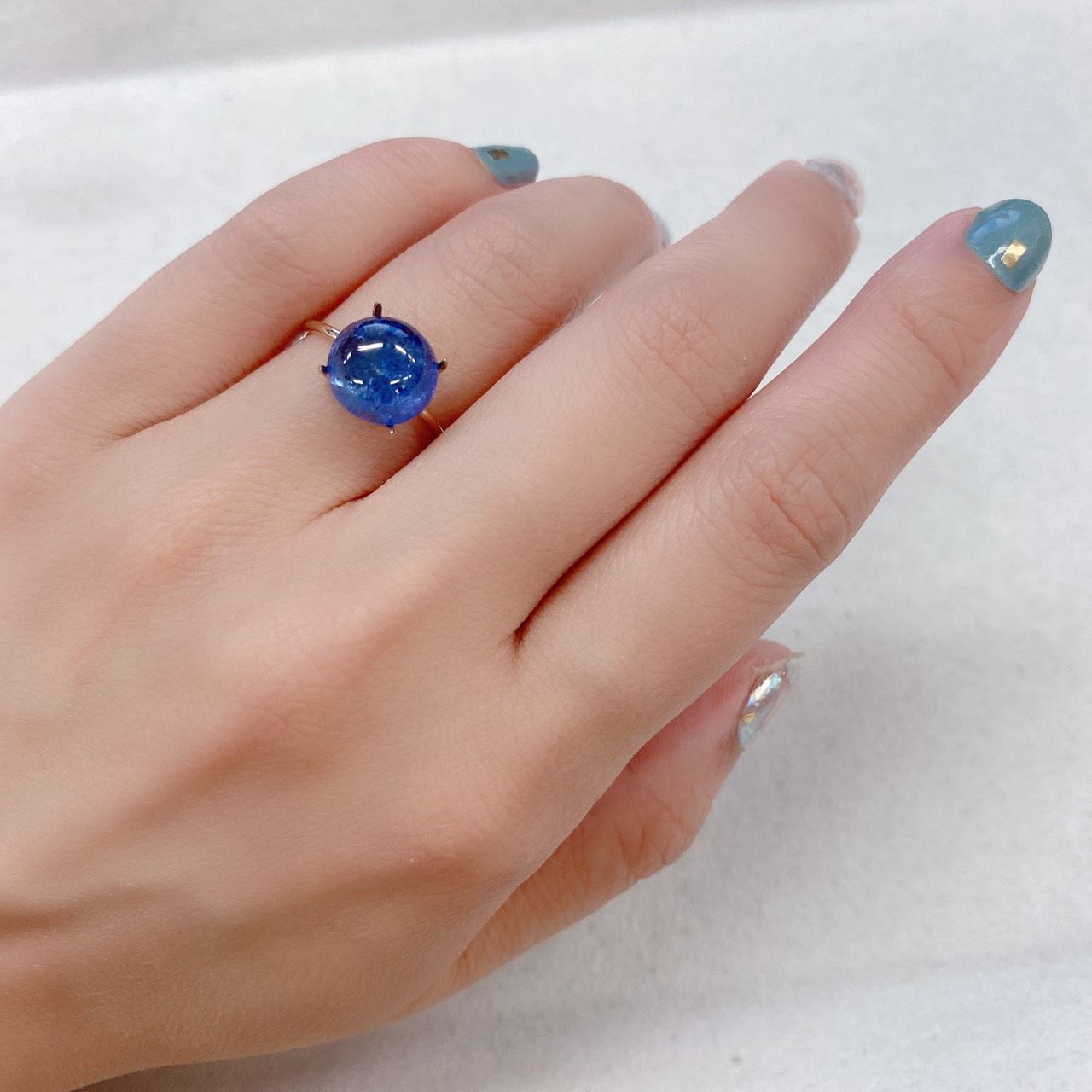 バイカラータンザナイト(宝石名バイカラー・ゾイサイト) タンザニア産 5.43ct 識別済[210812246]10.1×10mm前後
