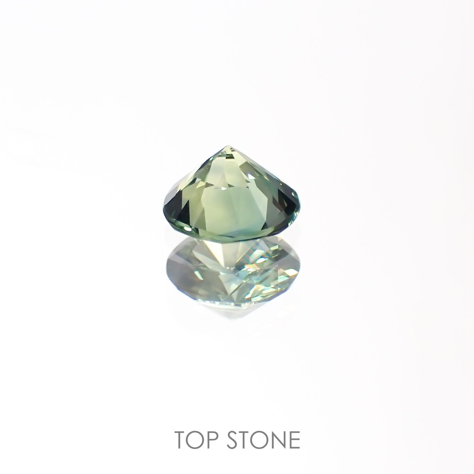 バイカラーサファイア(宝石名バイカラー・サファイア)タンザニア/マダガスカル産 0.52ct 識別済[220113892]5x5mm前後