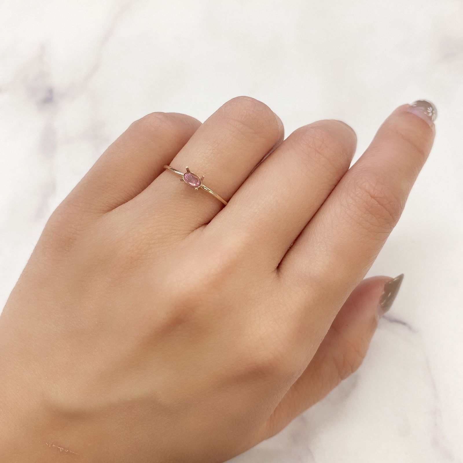 ペツォッタイト(ラズベリル)(宝石名ペツォッタイト) マダガスカル産 0.127ct ソ付(彩珠)[210812619]3.6×2.6mm前後