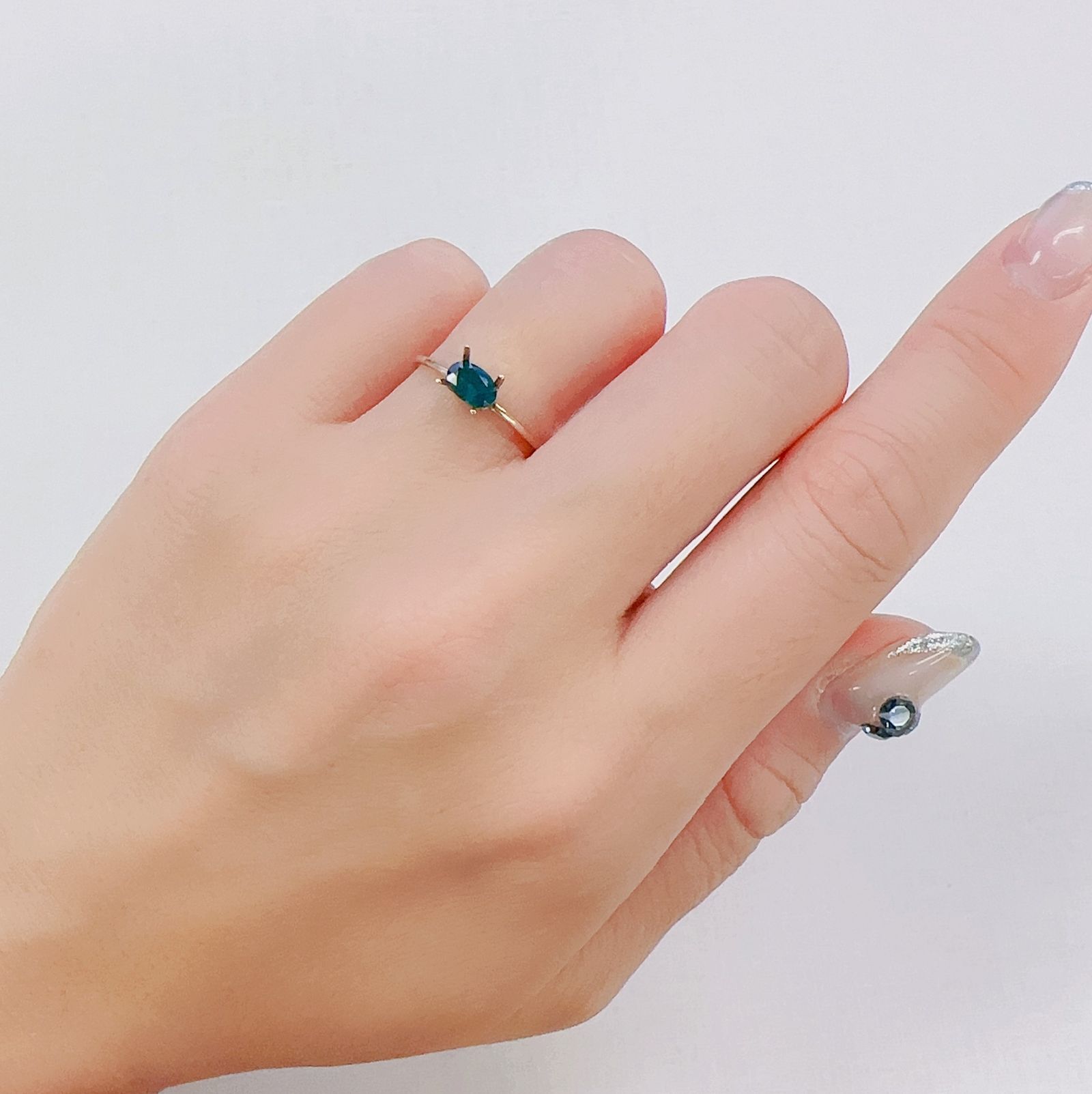 ダイオプテーズ ブラジル産 0.36ct[230622514]5.7x3.8mm前後