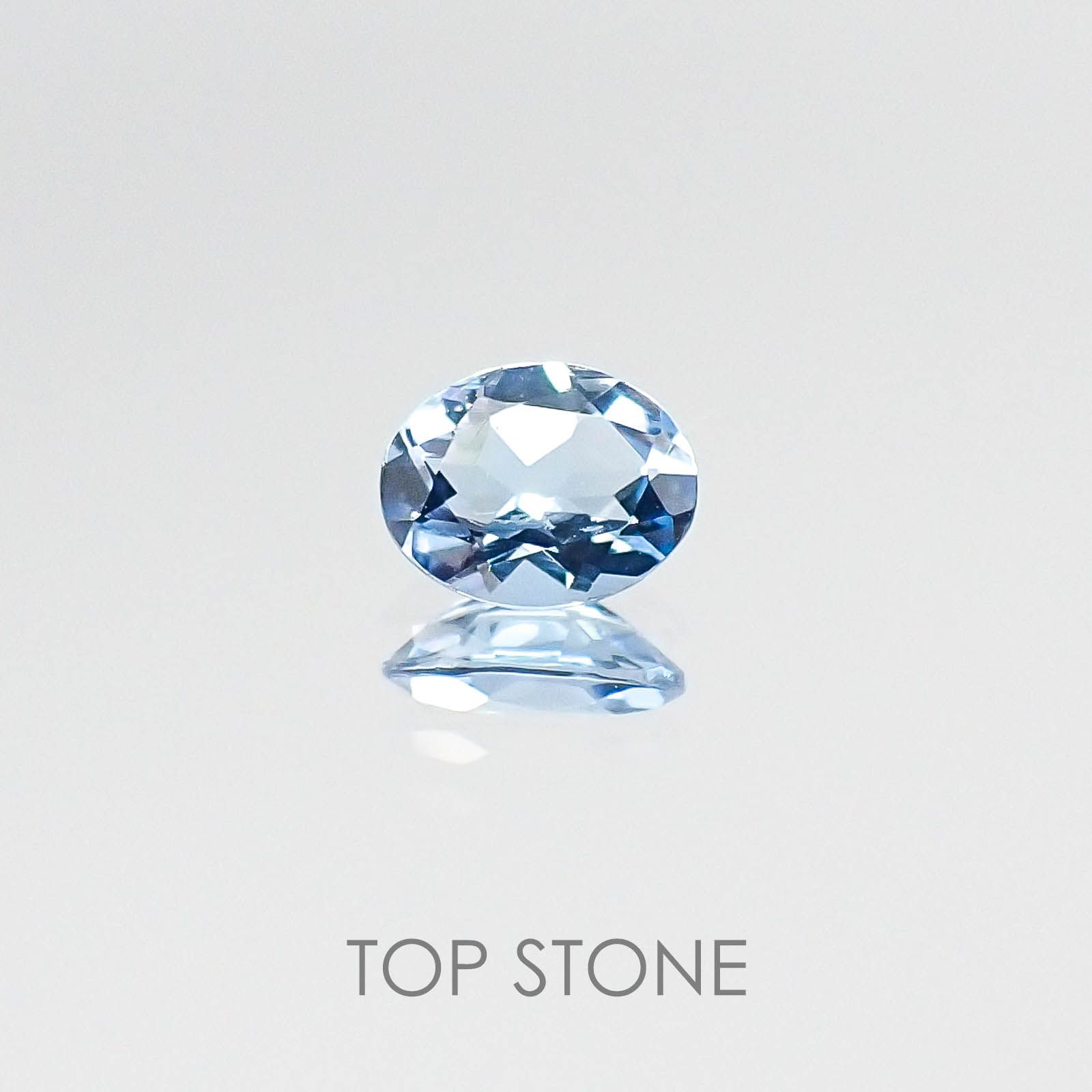 アクアマリン サンタマリアカラー(宝石名アクアマリン) モザンビーク産 0.23ct 識別済[20074325]4.9×3.8mm前後