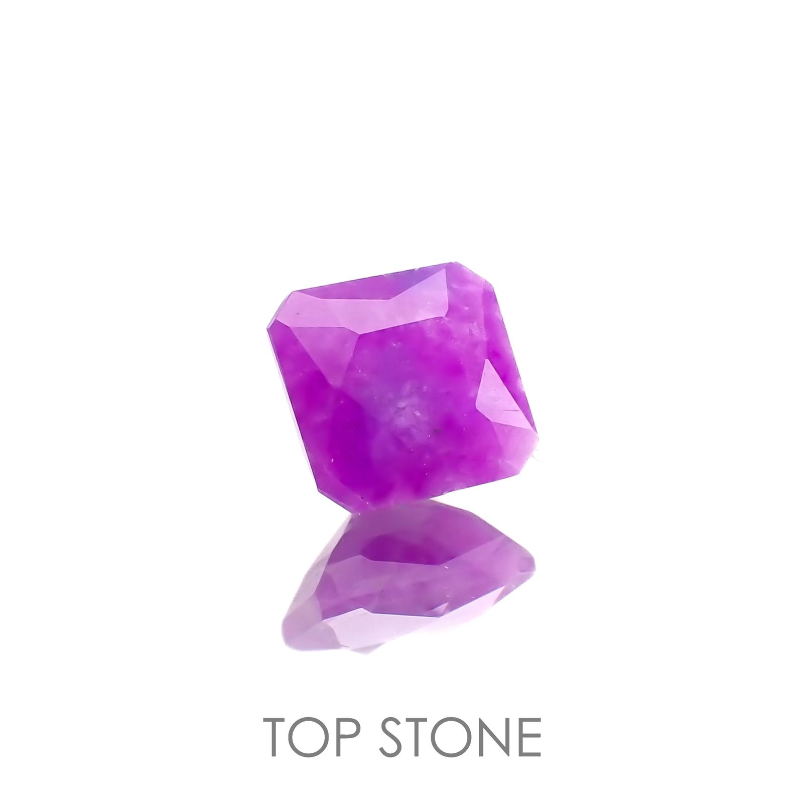 スギライト 南アフリカ産 0.93ct[220917606]5.8x5.6mm前後