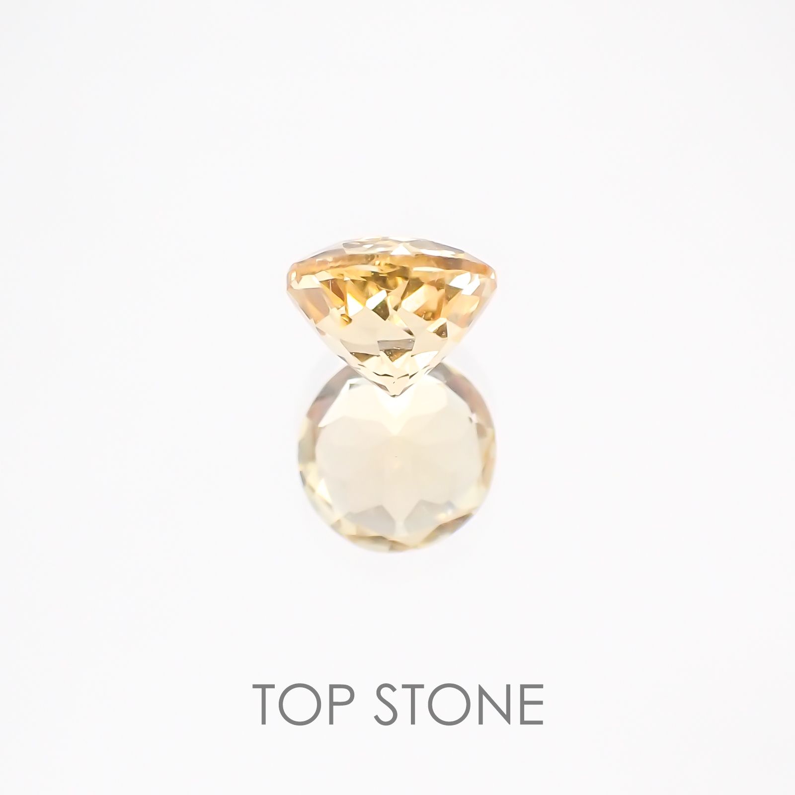 インペリアルトパーズ(宝石名トパーズ) ブラジル産 0.83ct 識別済[20127861]5.6×5.5mm前後