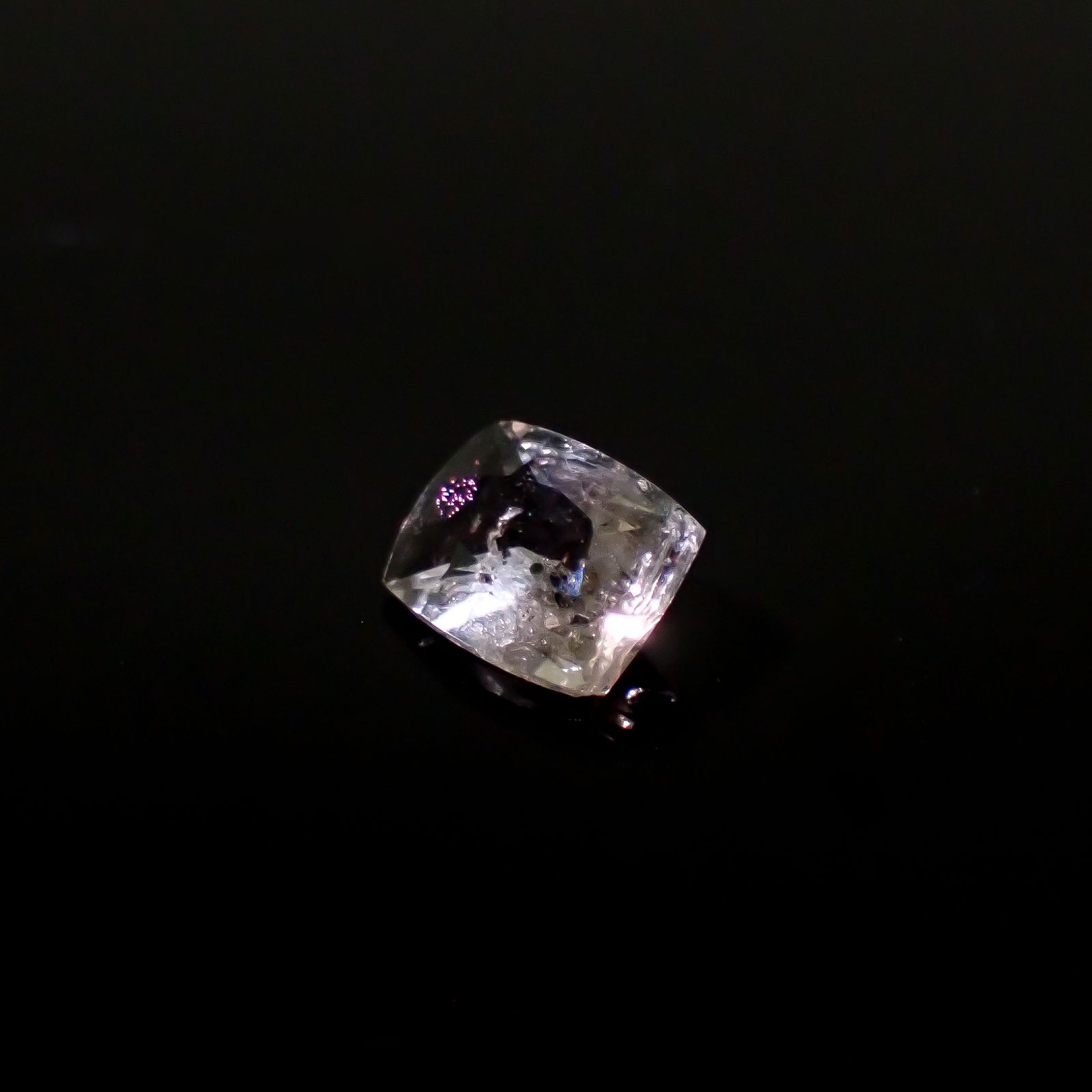 ティンカーベルクォーツ ブラジル産 0.69ct[240628178]6.8x5.2mm前後