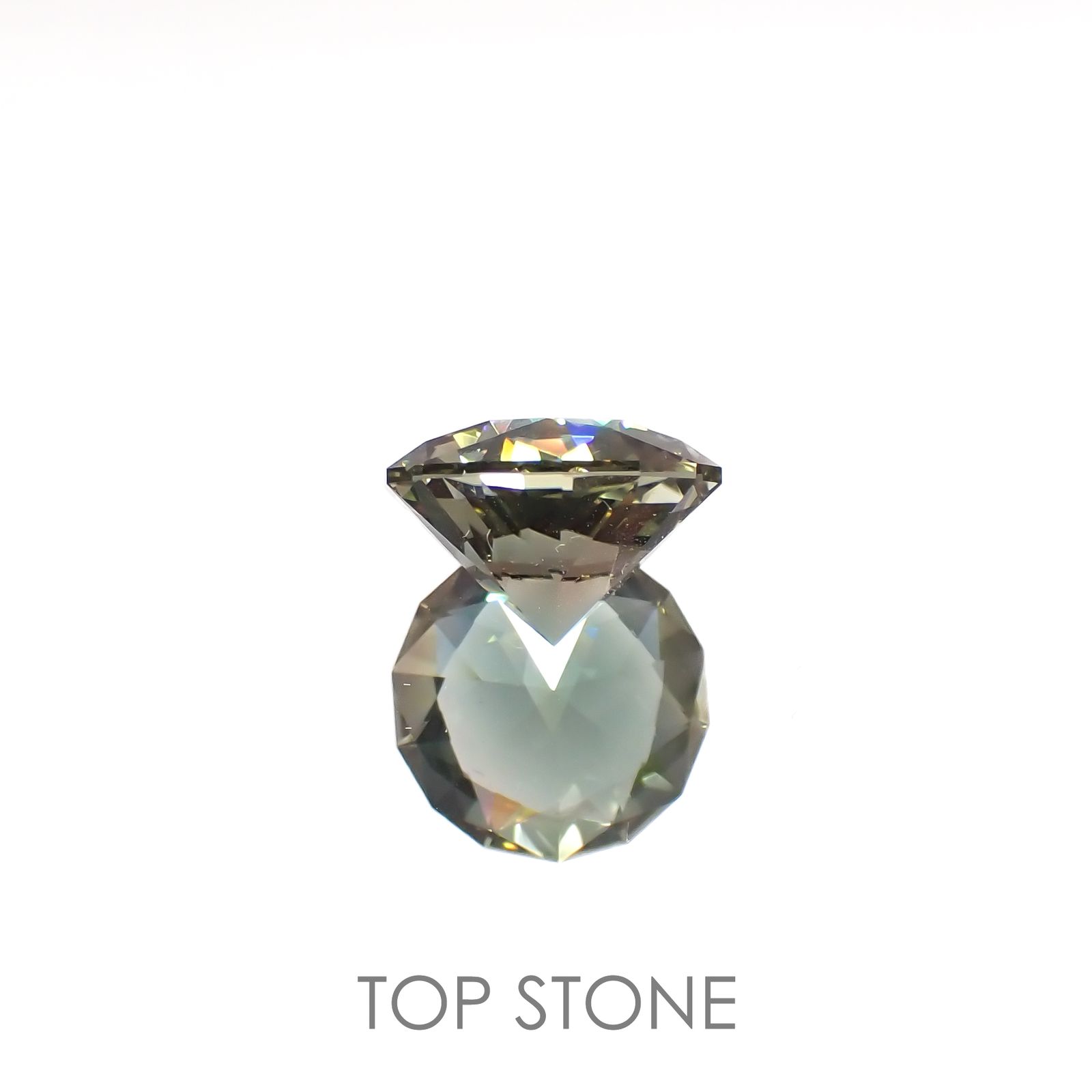 ◇カスタムカット◇バイカラーオレゴンサンストーン(宝石名ラブラドライト)アメリカ・オレゴン州産 3.00ct 識別済[220616265]9.8x9.7mm前後