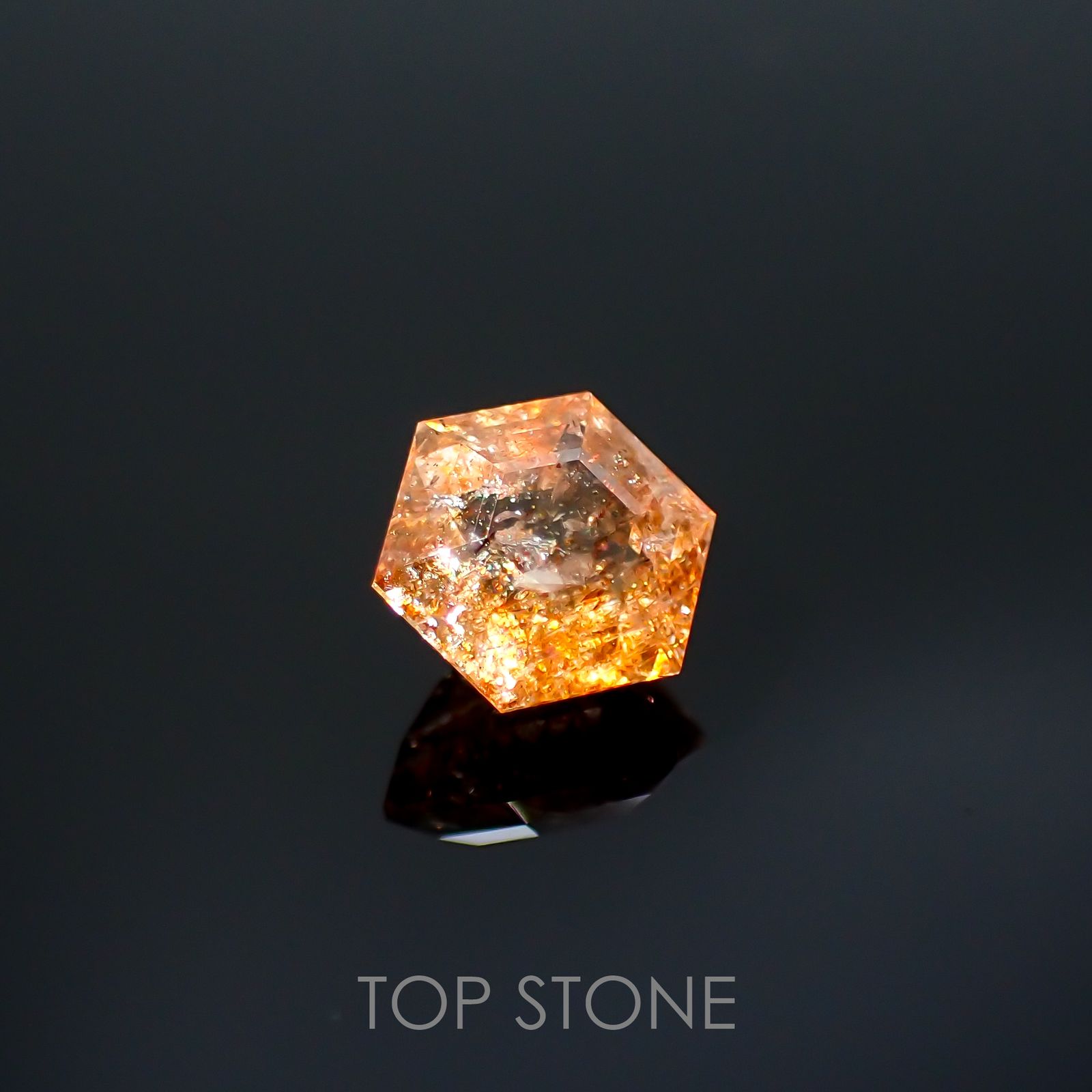 ◇ヘキサゴンカット◇イリュージョンサンストーン インド産 1.24ct[220115493]6.5x6.5mm前後