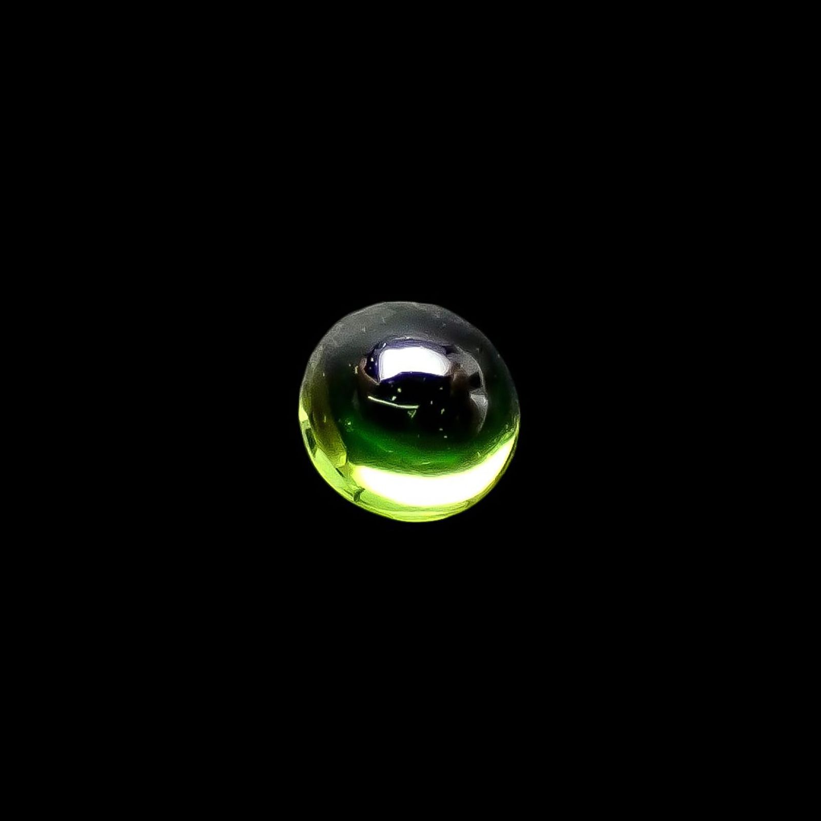 デマントイドガーネット ロシア産 0.063ct / 2.1x2.1mm前後 [240628254]