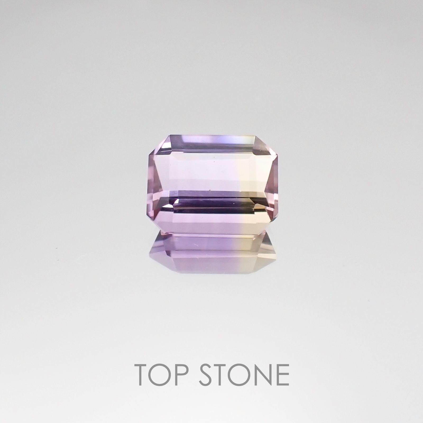 アメトリン(宝石名バイカラー・クォーツ/別名アメトリン) ボリビア産 2.12ct 識別済[20106907]9×7mm前後