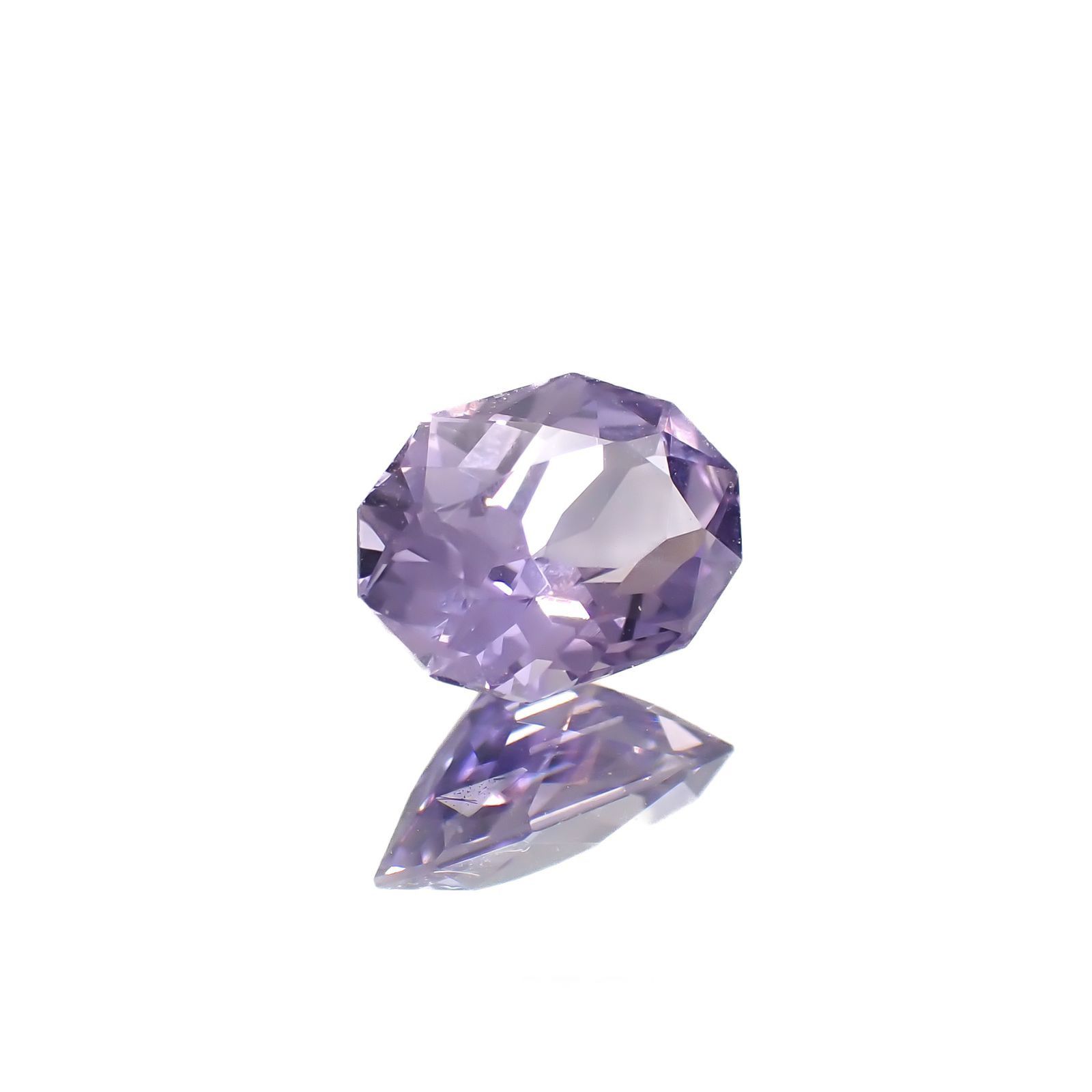 ◇カスタムカット◇ラベンダーサファイア(宝石名サファイア)スリランカ/マダガスカル産 1.24ct 識別済[250817460]7.8x5.5mm前後