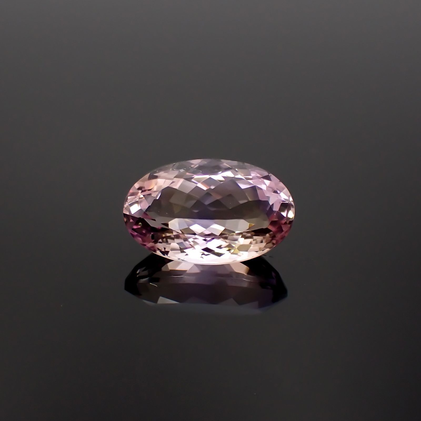 アメトリン ブラジル産 12.44ct[230120074]19.2x12.1mm前後