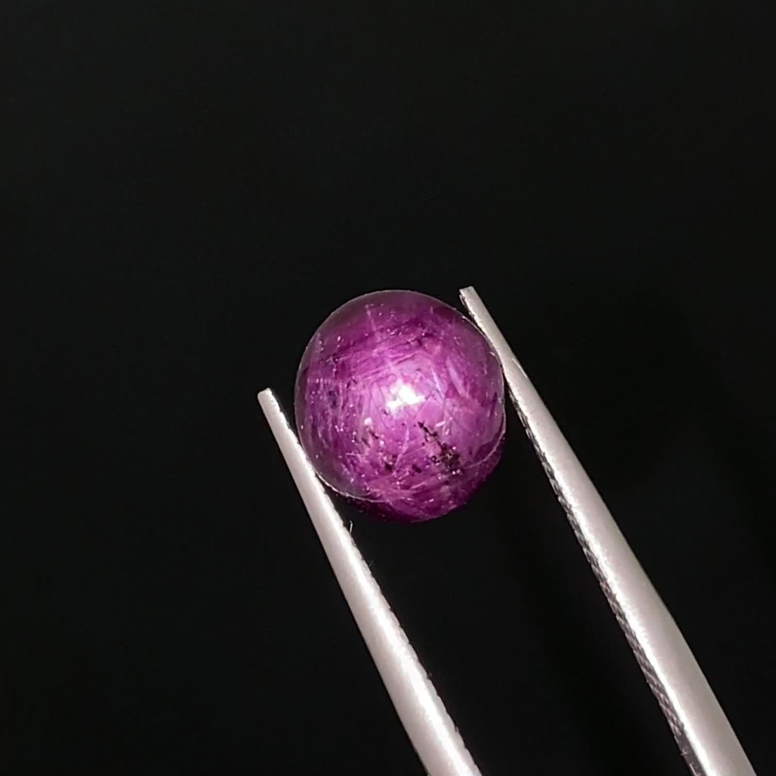 スタールビー インド産 4.44ct / 8.9x8.1mm前後 [230622401] | TOP