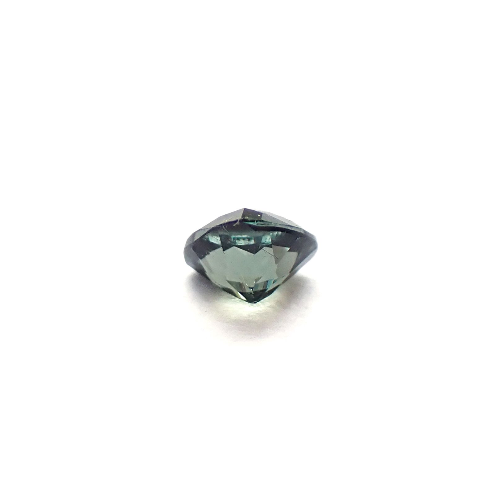 ベキリーブルーガーネット（カラーチェンジガーネット アレキタイプ） マダガスカル・ベキリー産 0.13ct / 3x3mm前後 [260732459]