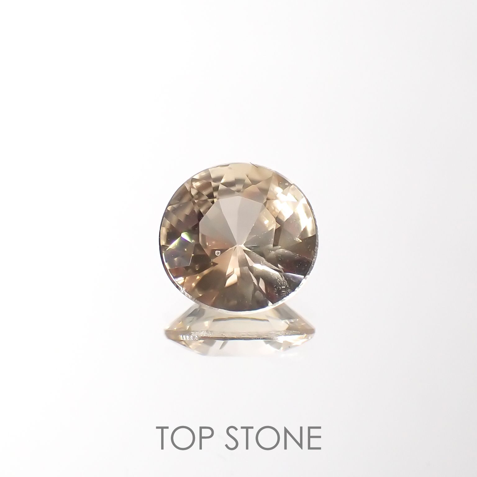 イエローフェナカイト(宝石名イエロー・フェナカイト)ブラジル産 1.372ct ソ付(彩珠)[221018524]7.8x7.6mm前後