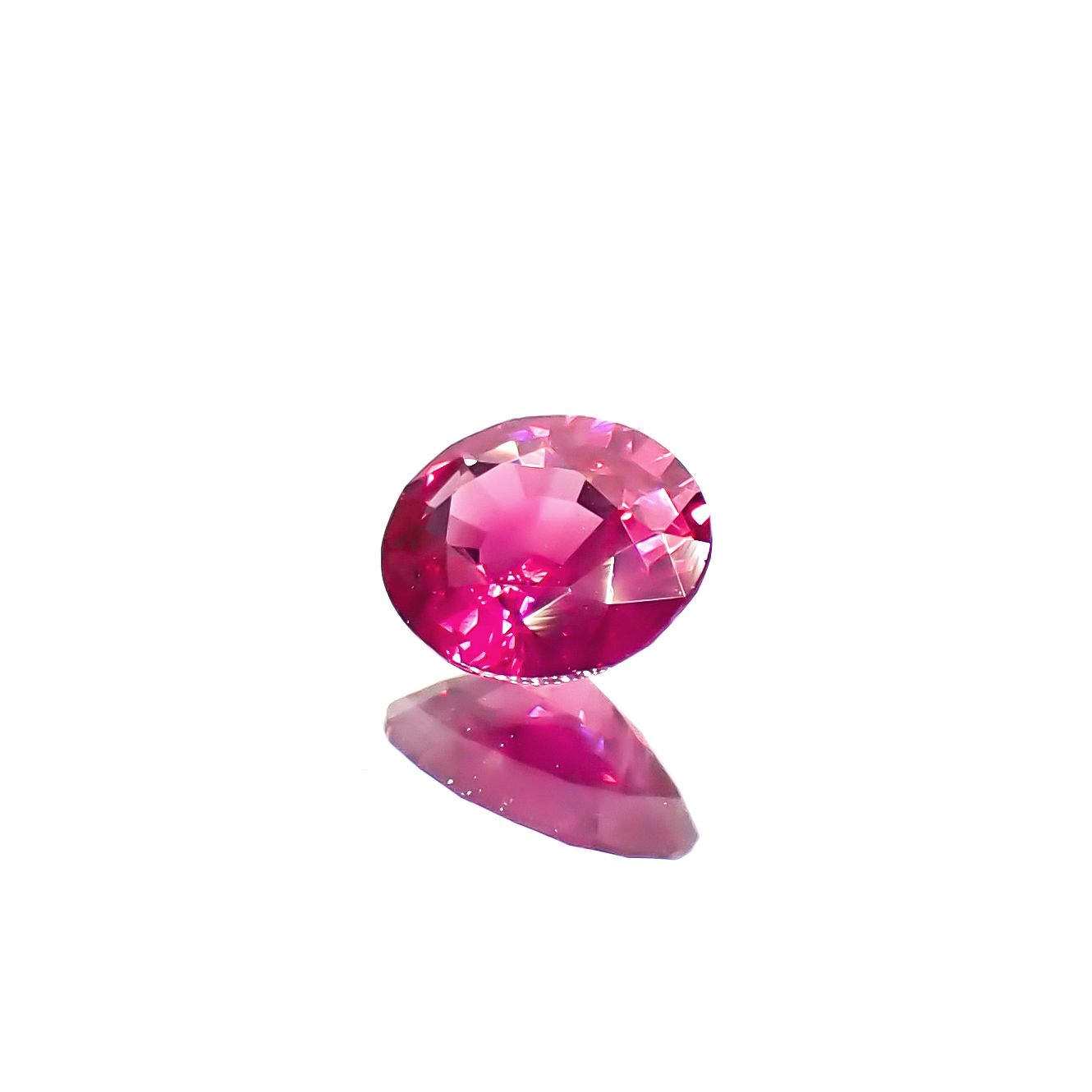 ルビー ビルマ/モザンビーク産 0.32ct [241029395]4.7x4mm前後