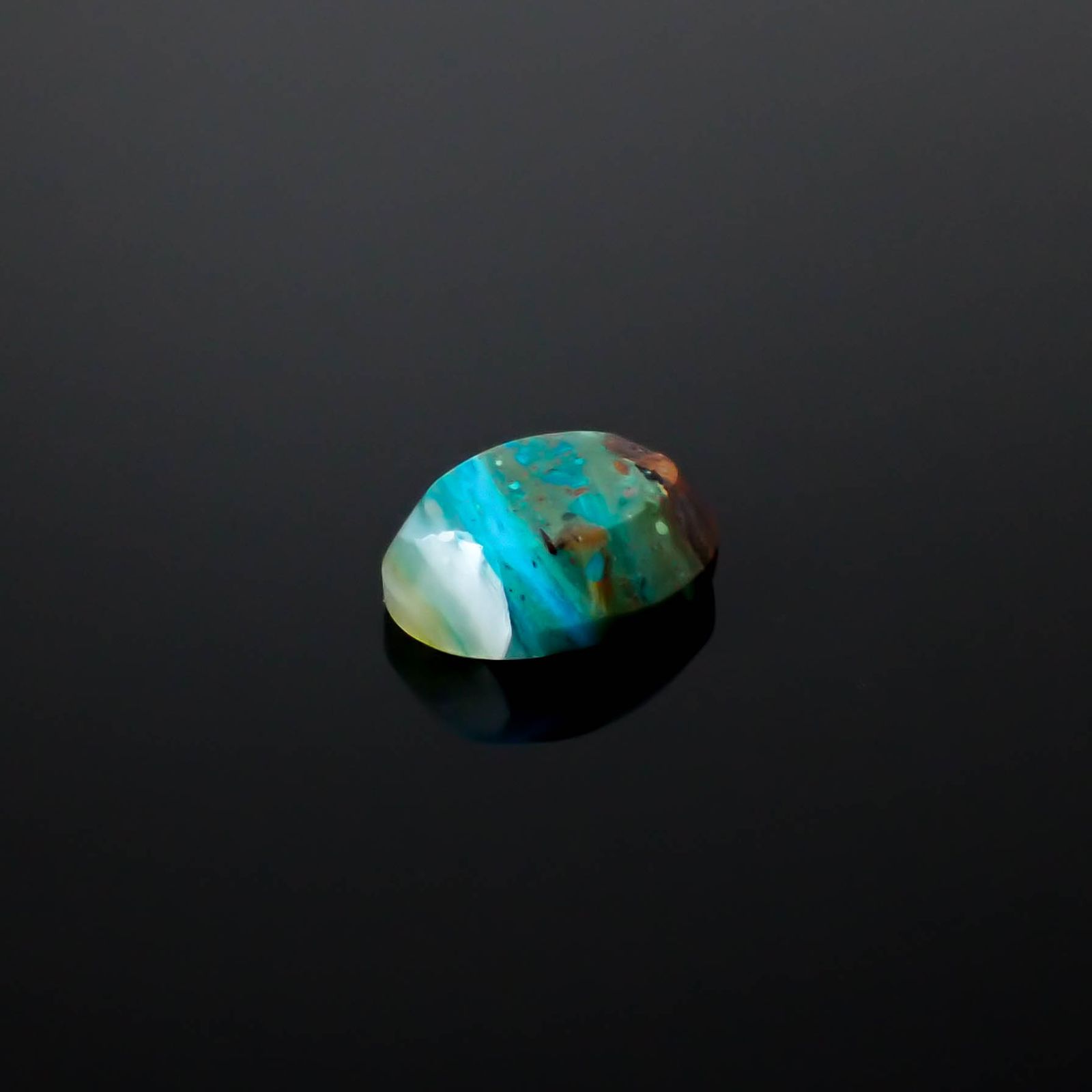 ブルーオパール ペルー産 7.40ct [250430255]15.3x12mm前後