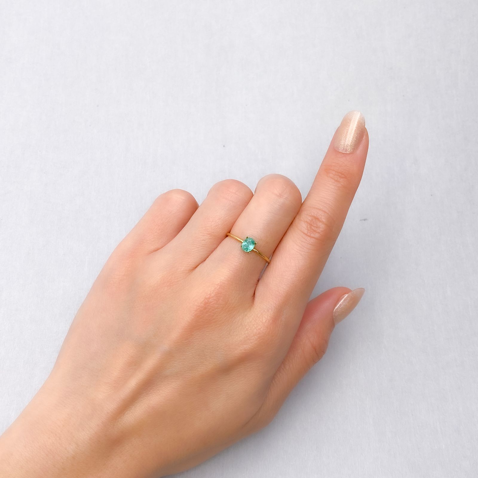 パライバトルマリン(宝石名トルマリン/別名パライバ・トルマリン)ブラジル・キントス鉱山産 0.405ct ソ付(宝貴協)[241229538]5.02x4.05mm前後