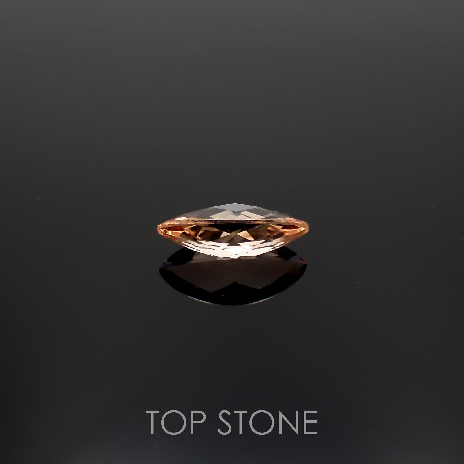 ◇チェッカーカット◇オレゴンサンストーン(宝石名ラブラドライト)アメリカ・オレゴン州産 1.48ct 識別済[230120123]12x6.2mm前後
