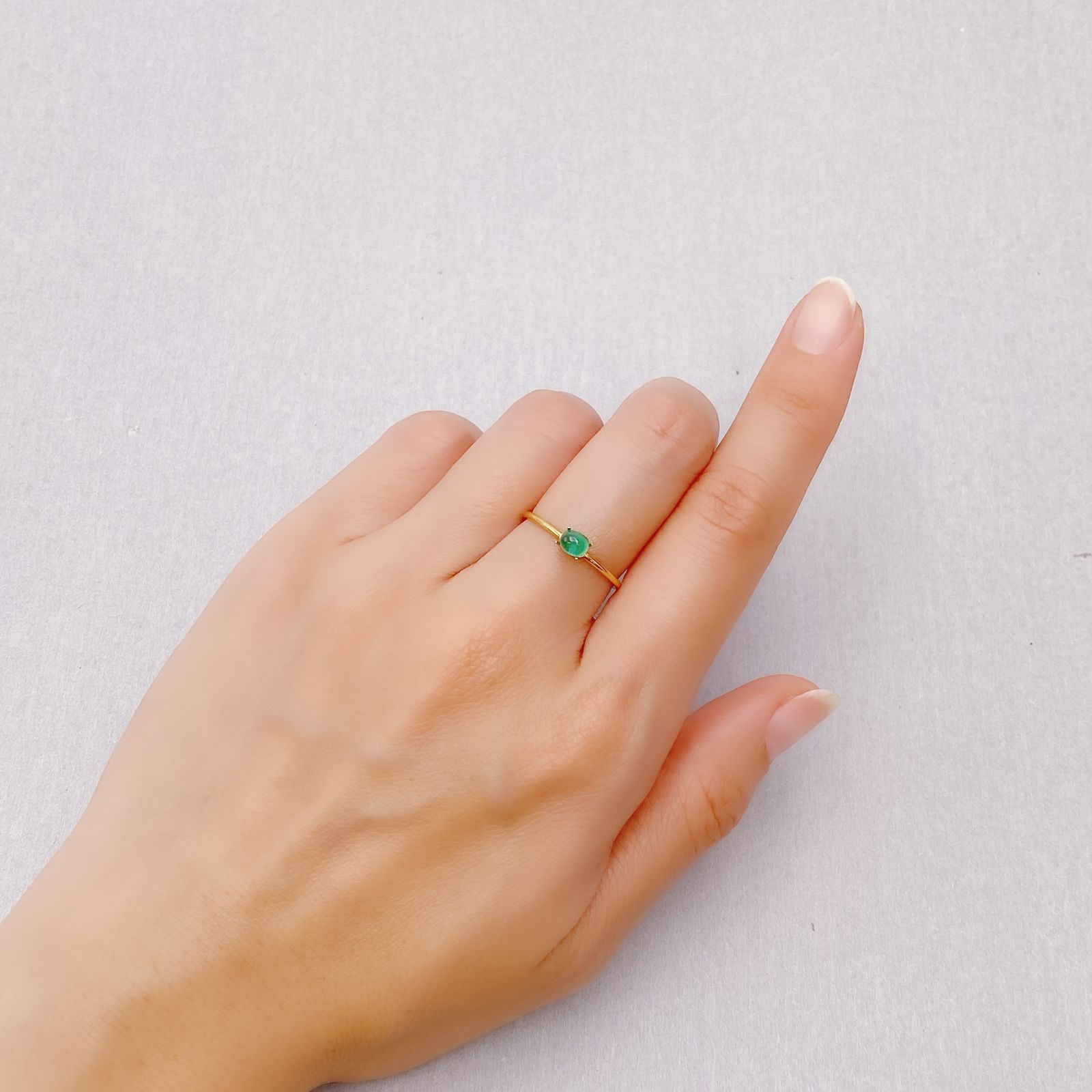 エメラルドキャッツアイ コロンビア産 0.37ct [241229551]4.4x3.5mm前後