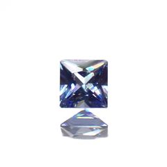 ◇プリンセスカット◇ベニトアイト アメリカ・カリフォルニア州産 0.061ct [221219600]2.2x2.2mm前後