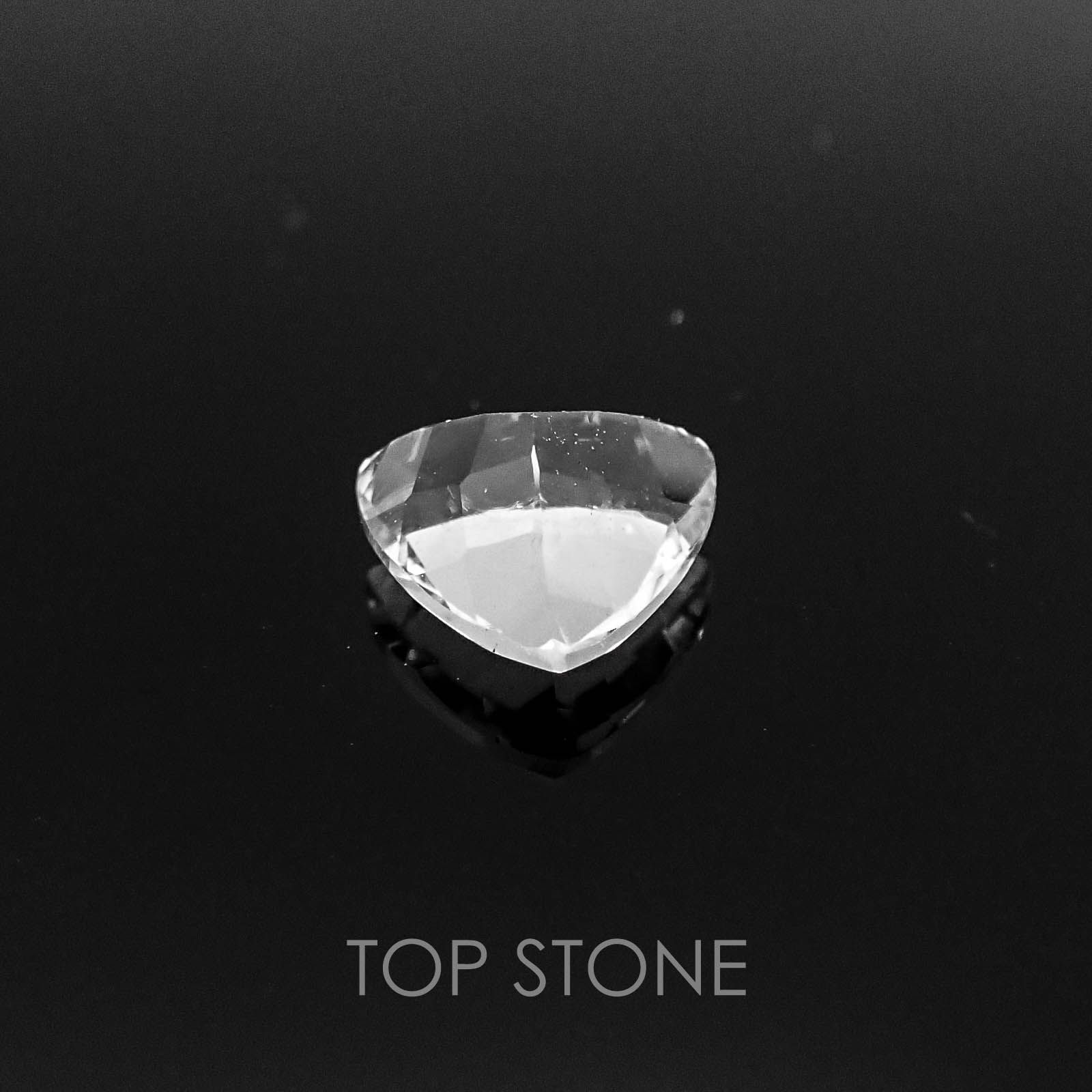 ハイアライトオパール メキシコ産 ルース 0.9ct[20073800]7.2×7.2mm前後