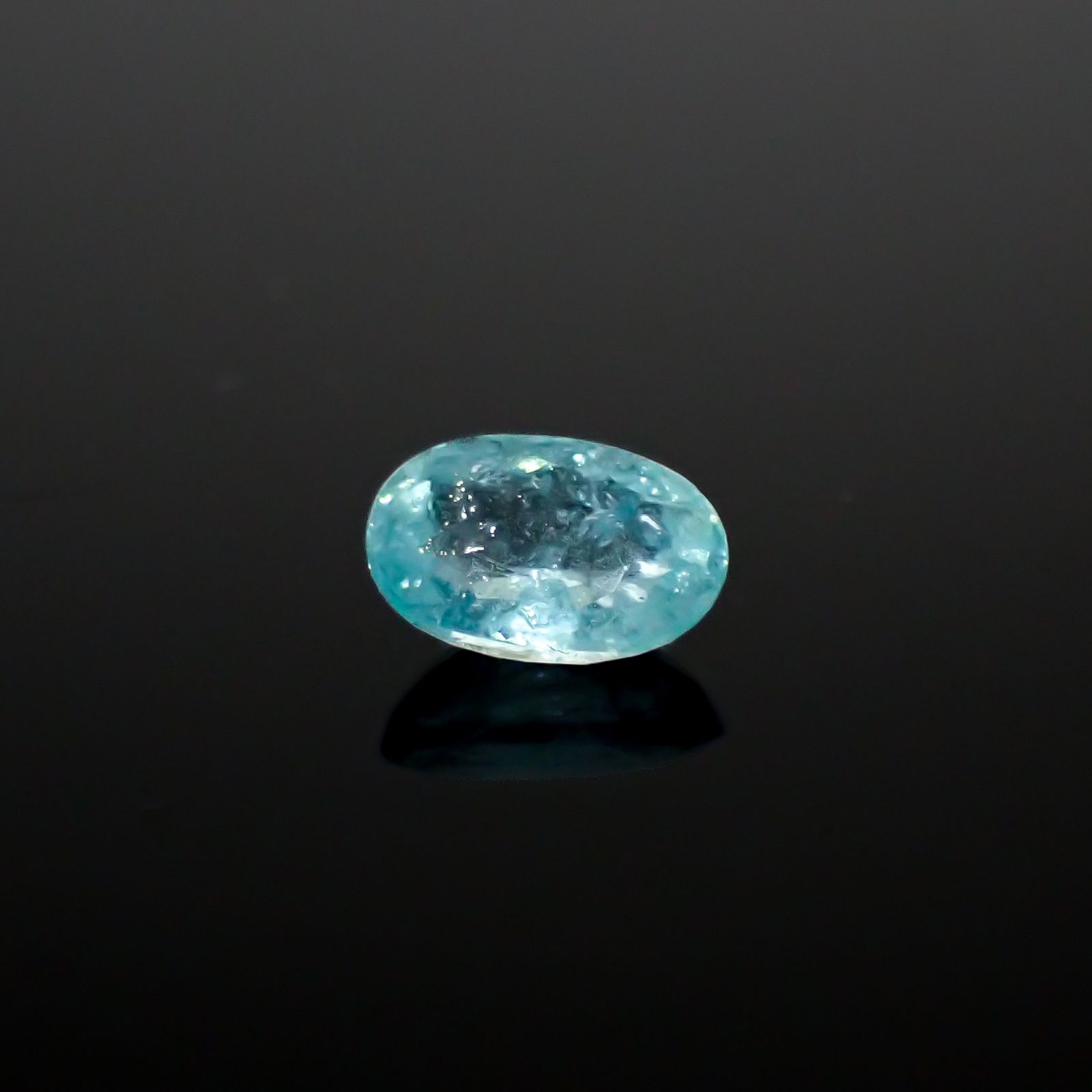 パライバトルマリン モザンビーク産 0.63ct[240928770]6.5x4.3mm前後